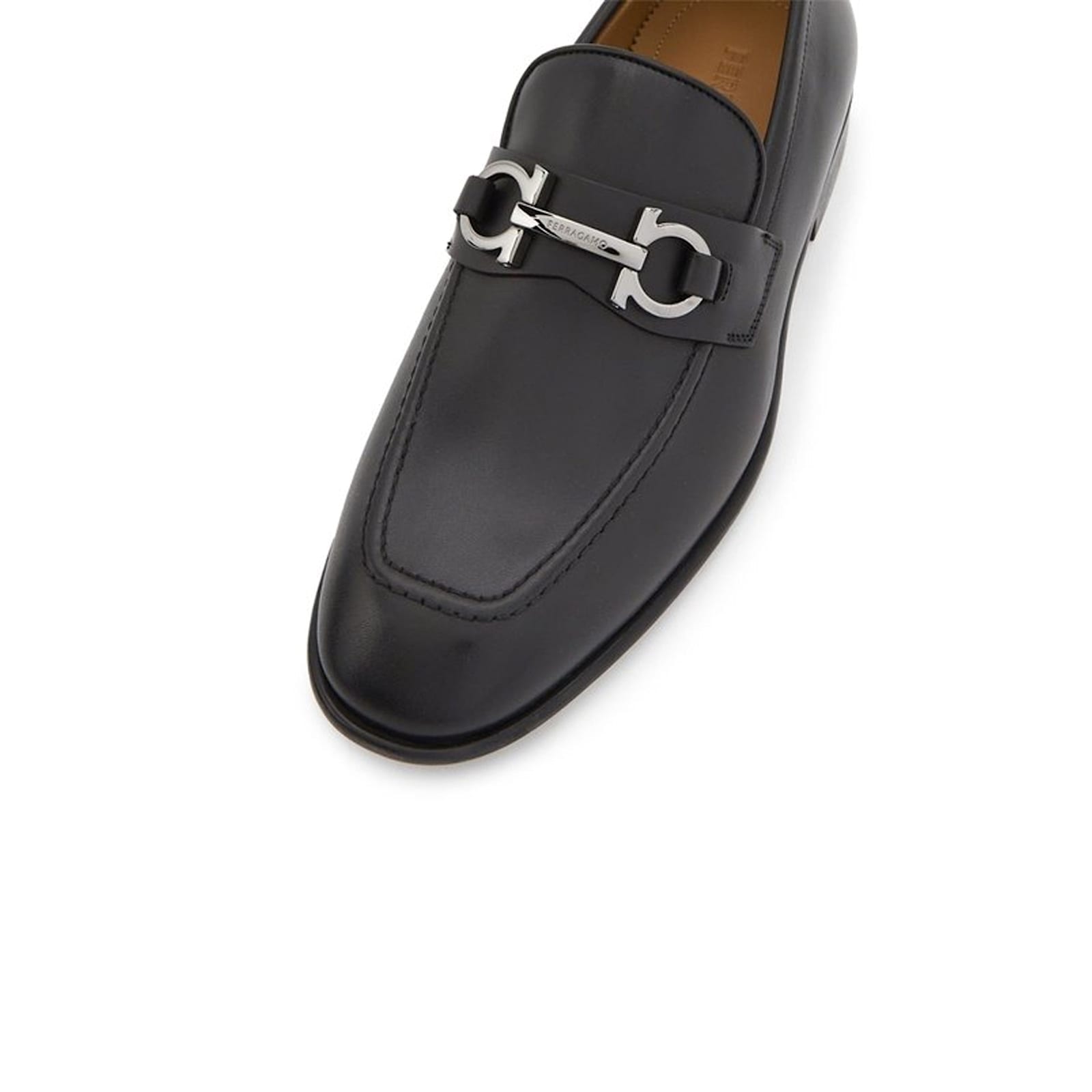 Ferragamo Foster Gancini Loafers In Hammered Leather In Black