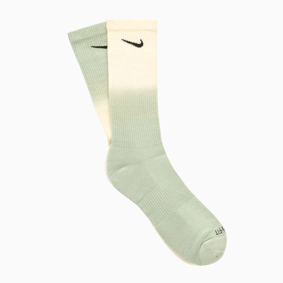 Nike Everyday Plus Socks Dh6096-913 In Green