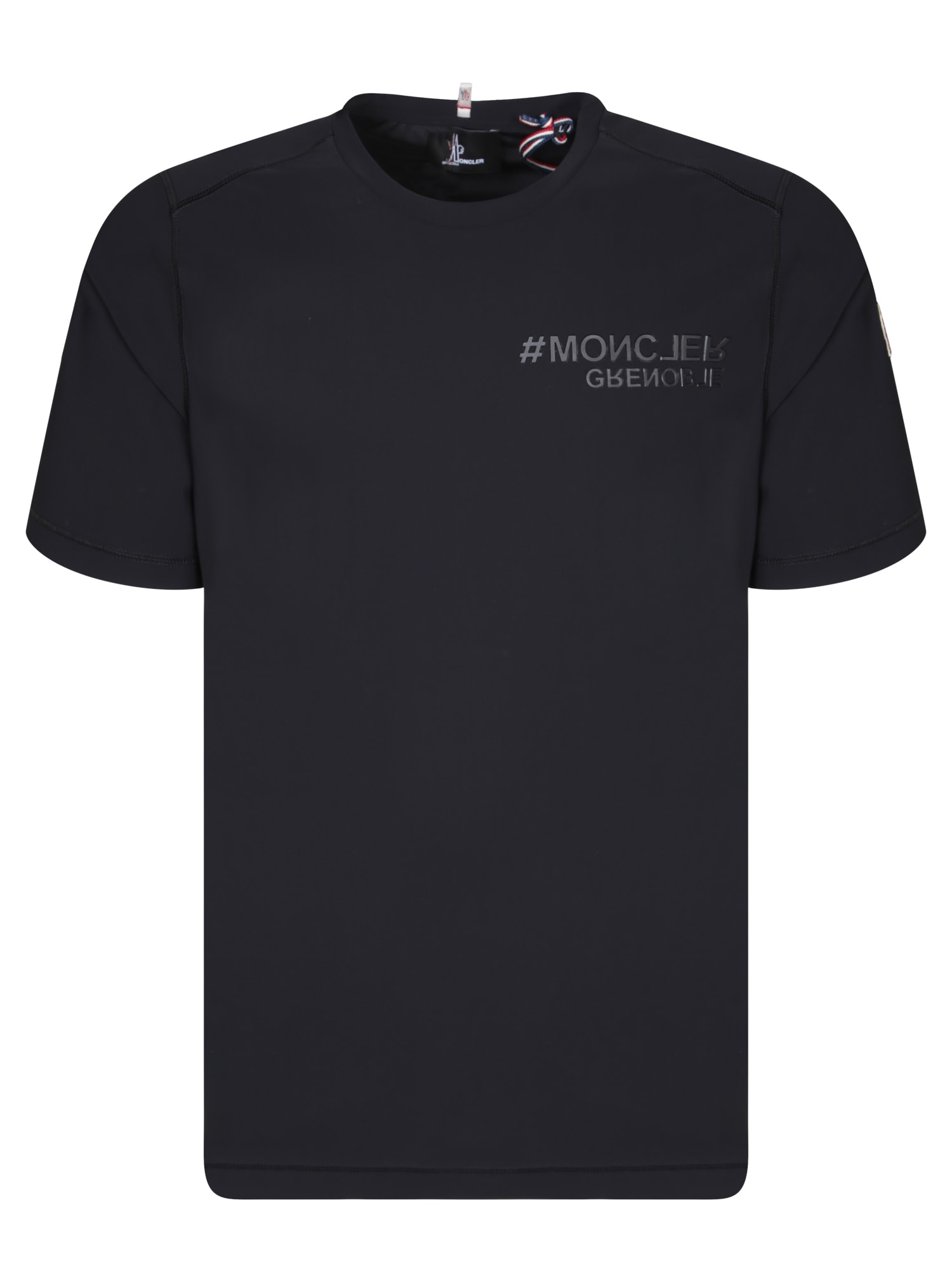 Shop Moncler Basic Black T-shirt