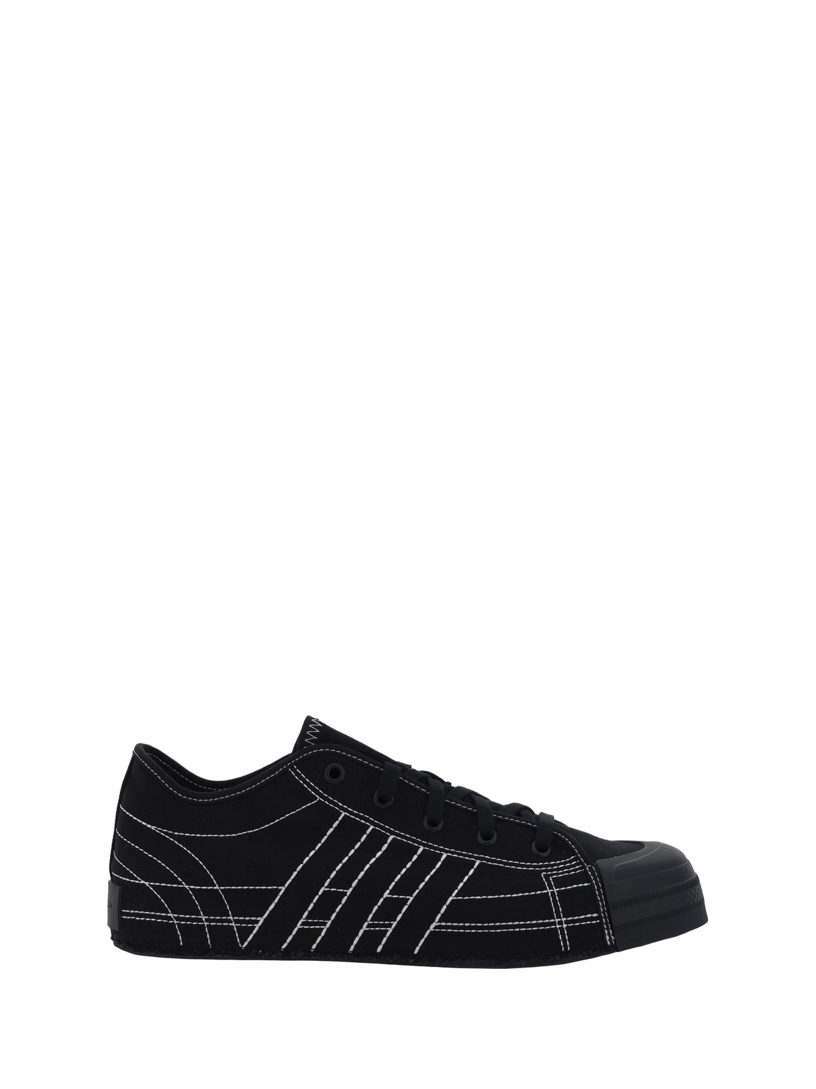 Shop Y-3 Nizza Sneakers Low In Black/white