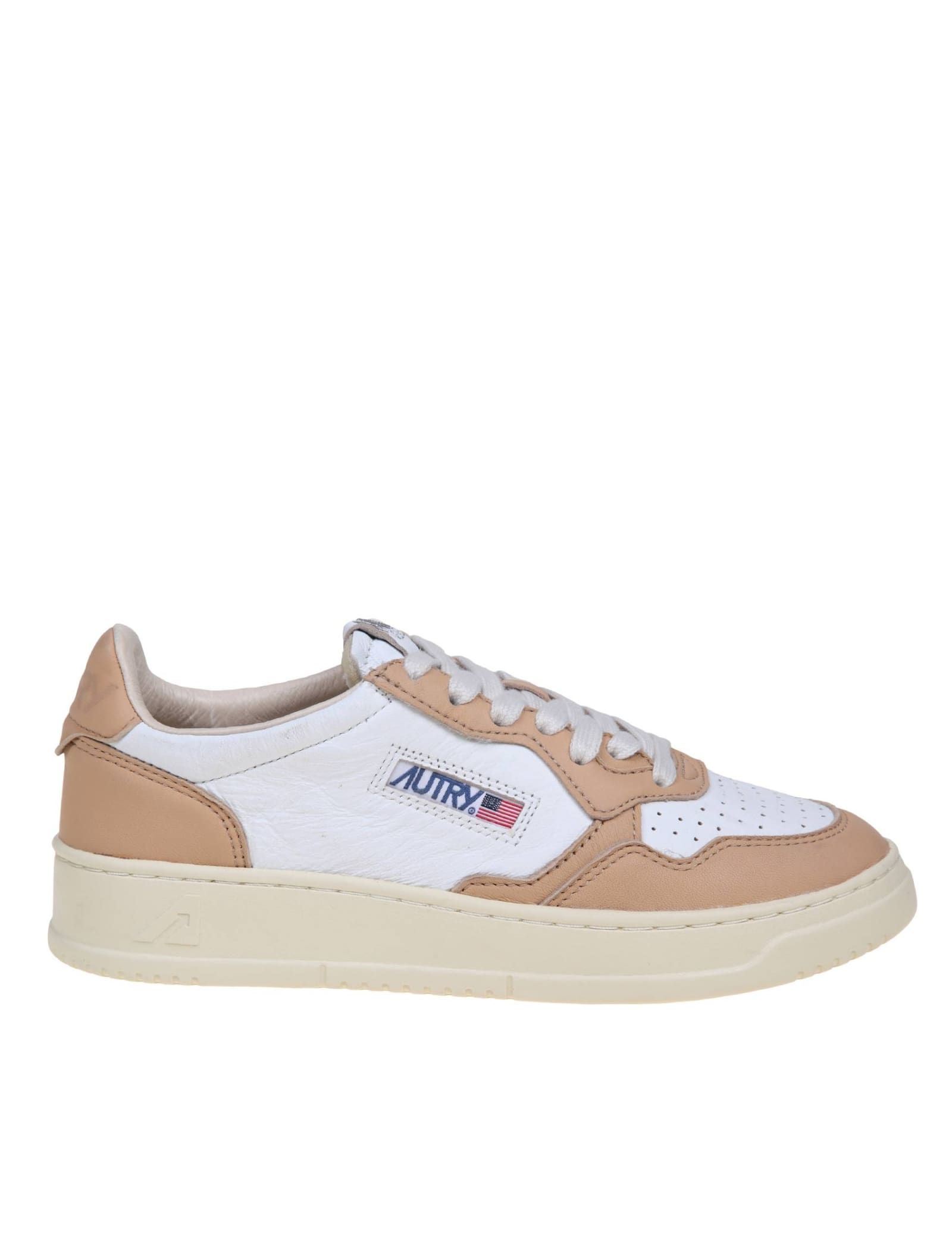 Shop Autry Sneakers In White And Caramel Leather In Wht/caramel