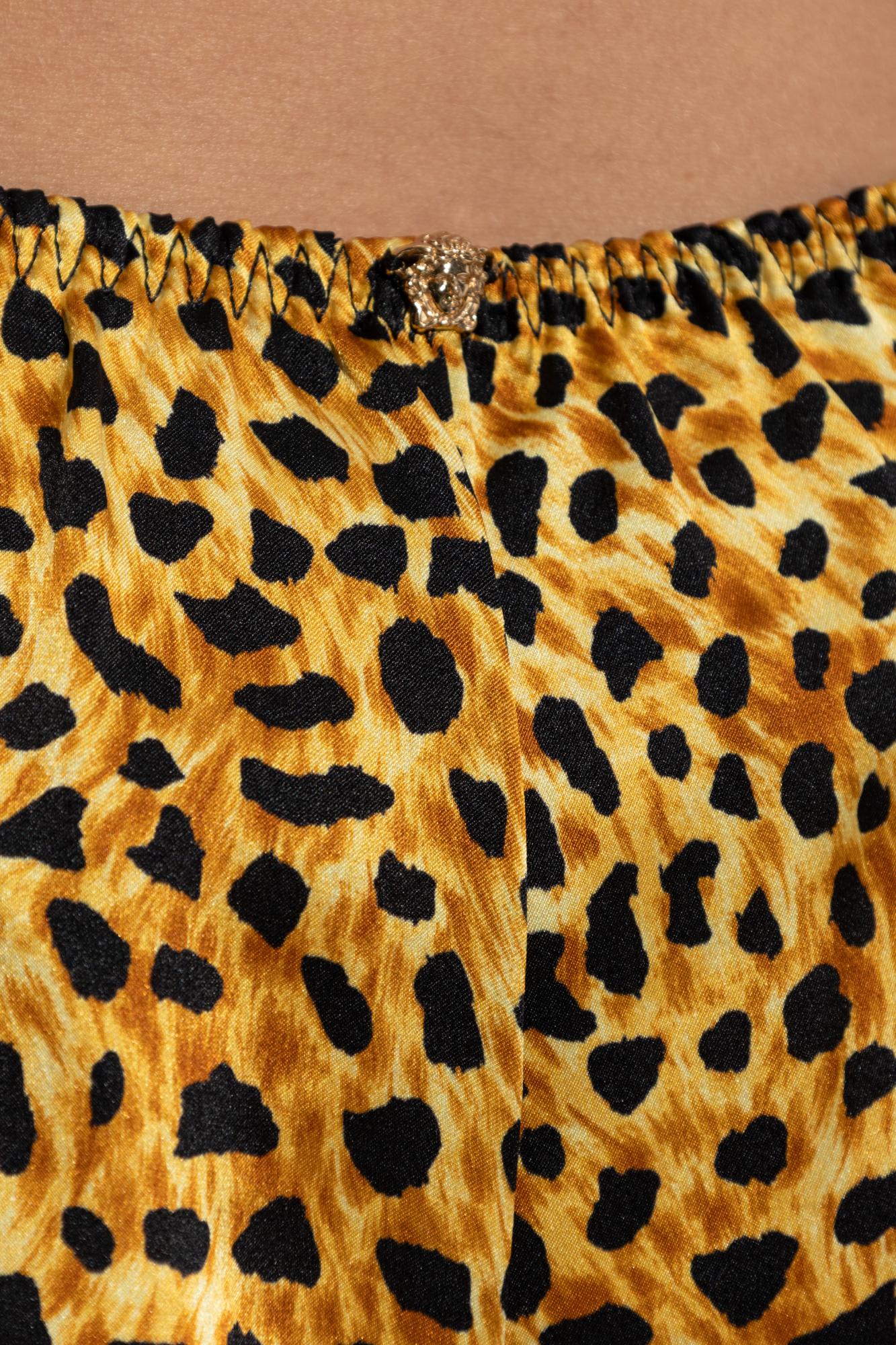 Versace Silk Shorts With Animal Motif In Multi