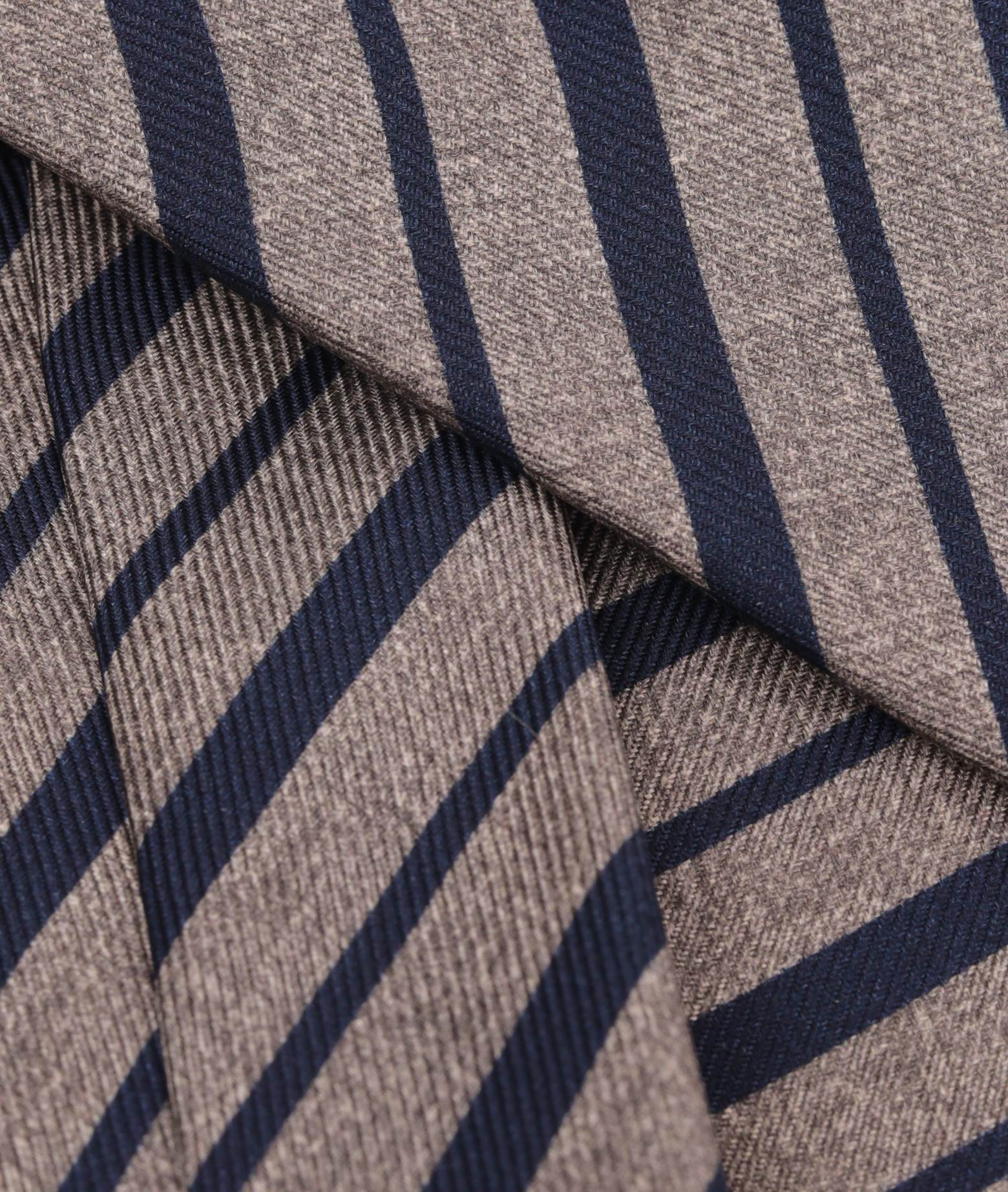 Shop Larusmiani Grey Silk Tie Tie In Gray
