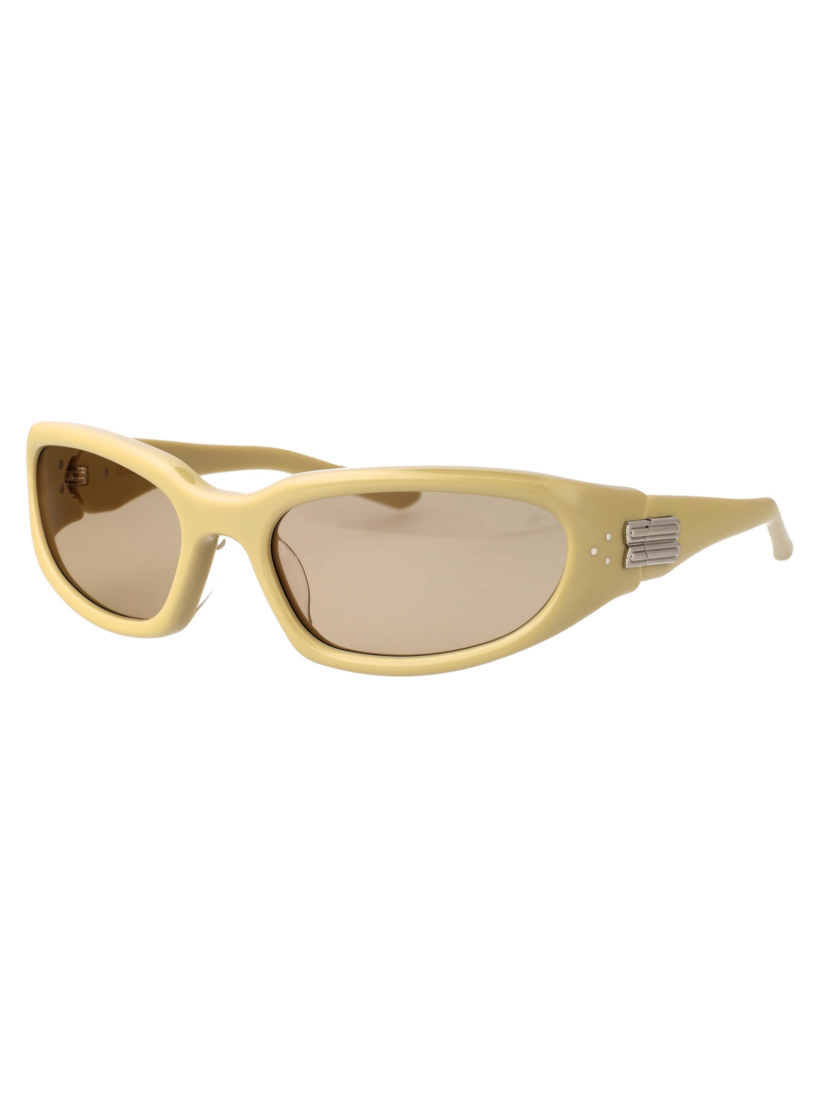 Shop Gentle Monster Memento Sunglasses In Y10 Yellow