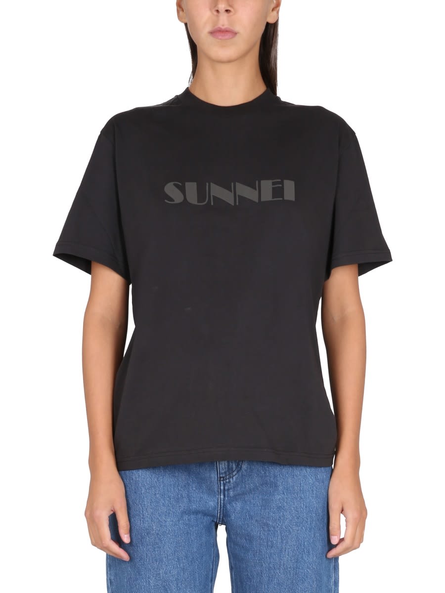 Shop Sunnei T-shirt With Logo In Black