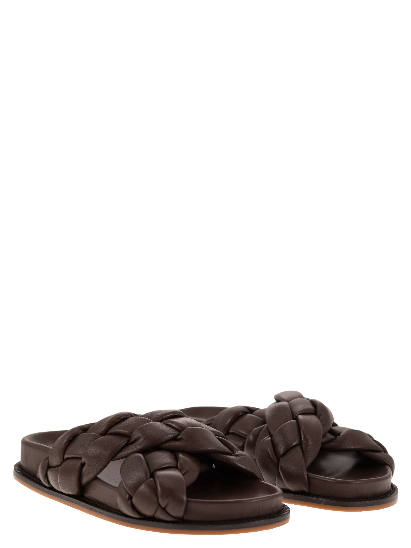Shop Fabiana Filippi Braided Leather Fussbett Sandal In Coffee