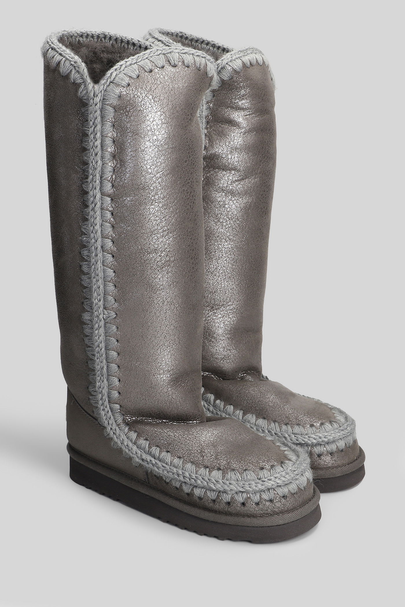 Mou Eskimo 40 Low Heels Boots In Grey Suede In Gray