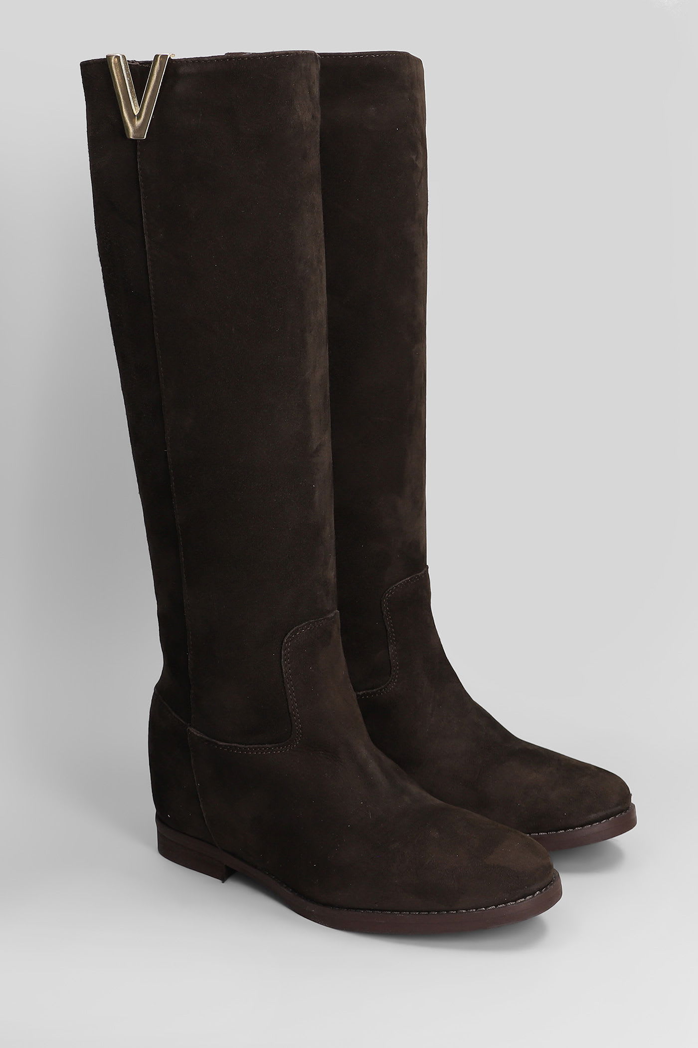 Julie Dee In Dark Brown Suede In Brown