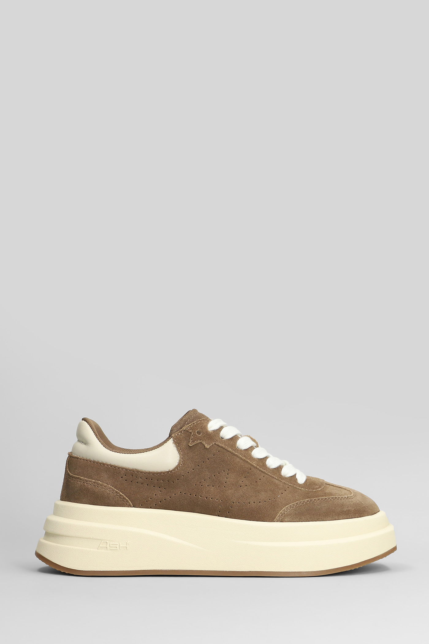 Idol Sneakers In Taupe Suede