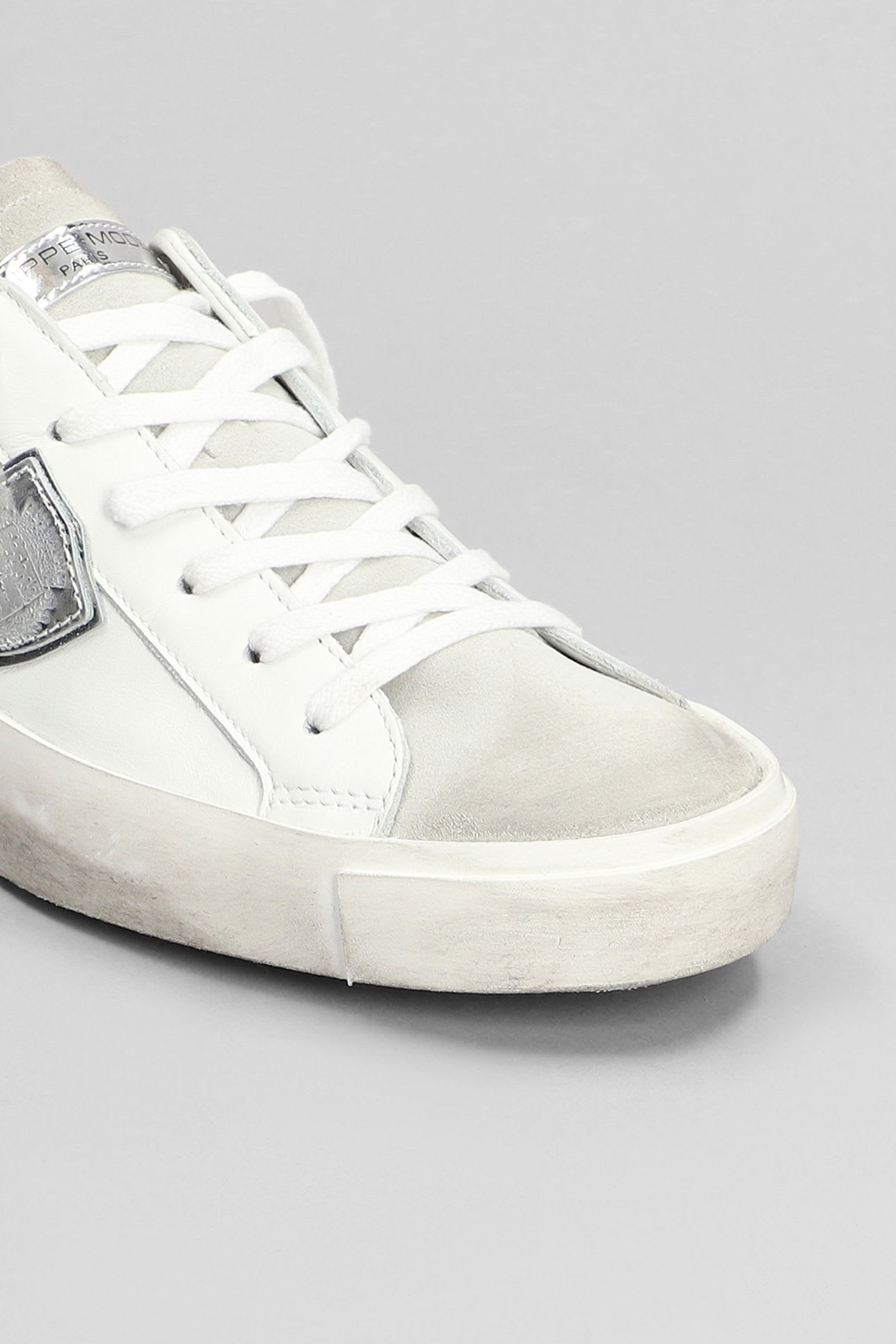 Philippe Model Prsx Low Sneakers In White Suede And Leather In White