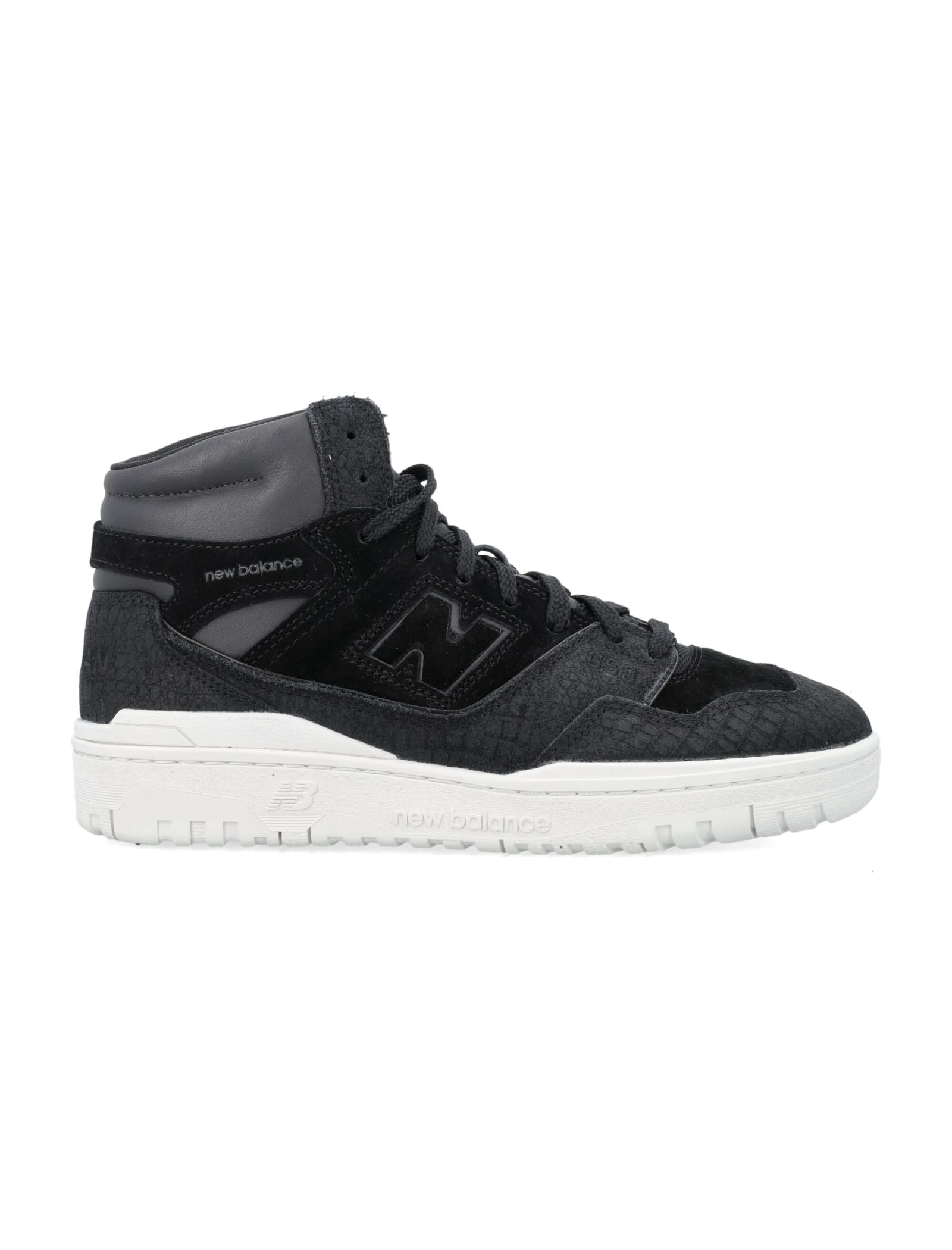 Shop Junya Watanabe Bb650 Sneaker In Black