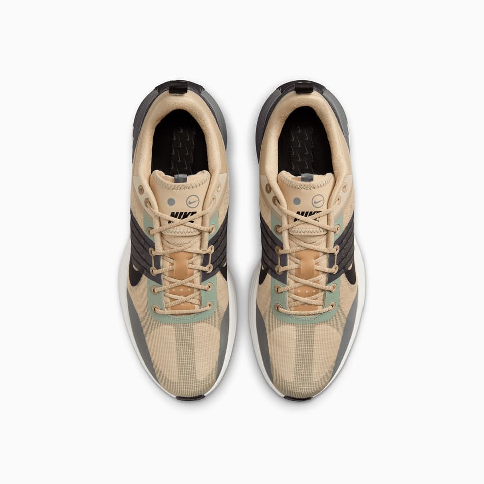 Shop Nike Lunar Roam Sneakers Dv2440-201 In Brown