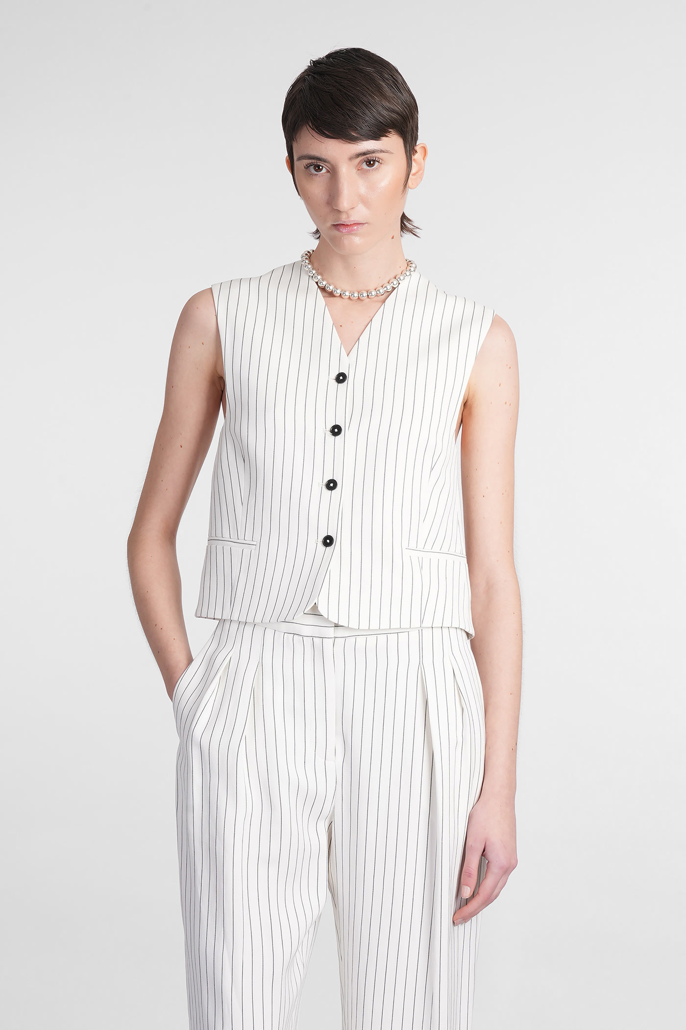 Vanua Vest In White Viscose