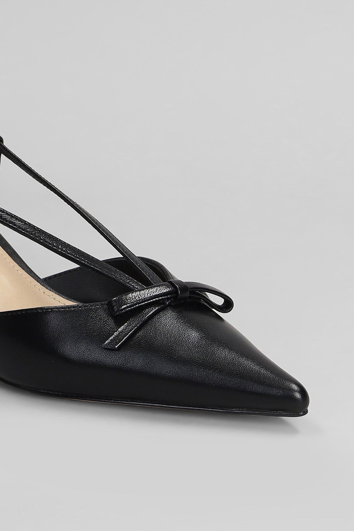 Lola Cruz Satina Heel 55 Pumps In Black Leather In Black