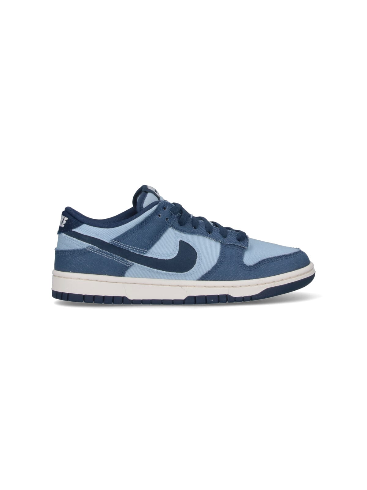 Nike Low Top Rubber Sole Sneakers