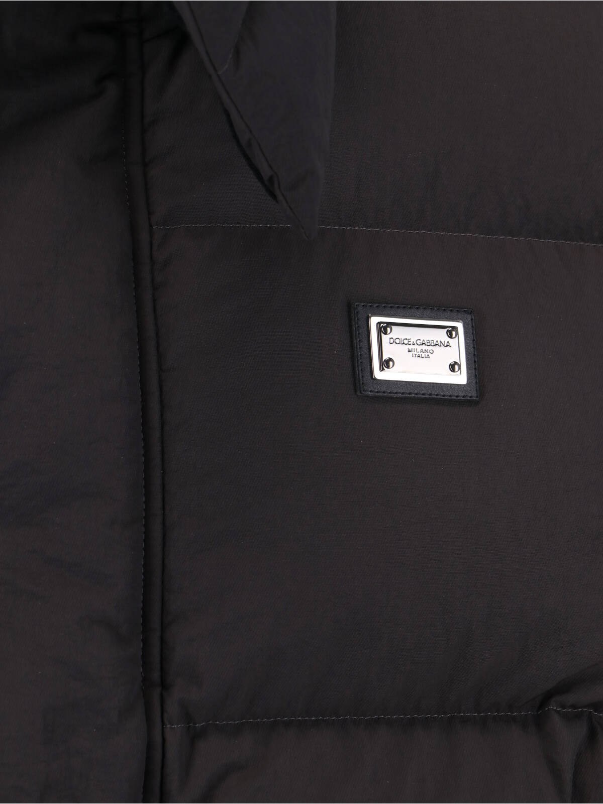 Dolce & Gabbana Ylon Twill Down Jacket With Logo Plate In Black