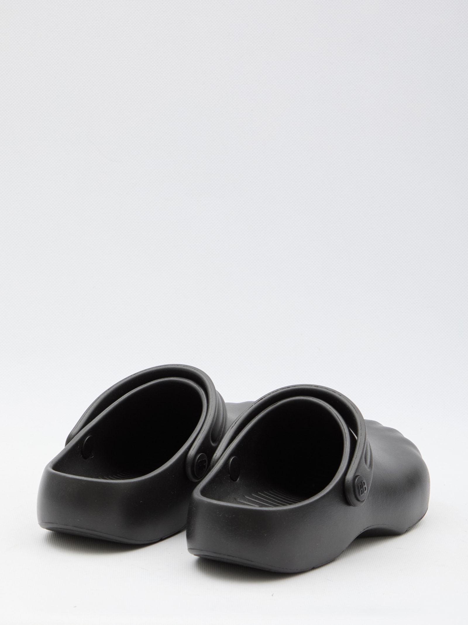 Shop Balenciaga Sunday Moulded Mules In Black