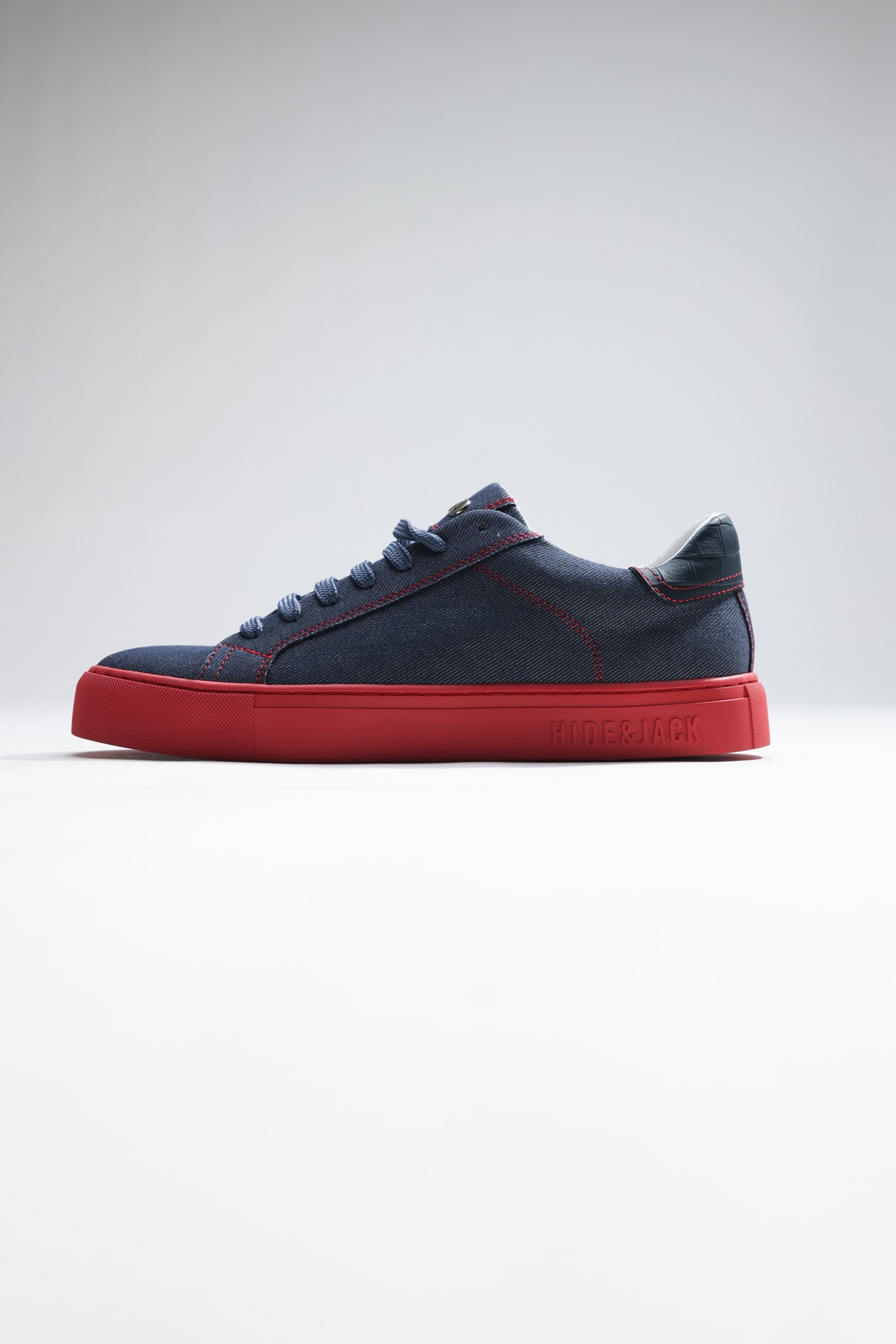 Shop Hide&amp;jack Low Top Sneaker - Essence Denim Blue Red