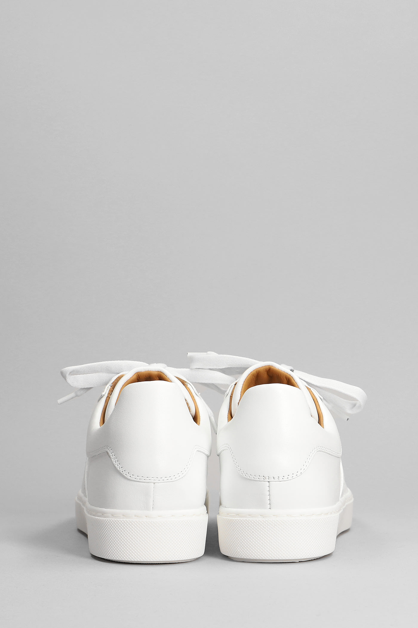 Shop See By Chloé Essie Sneakers In White Leather In Bianco