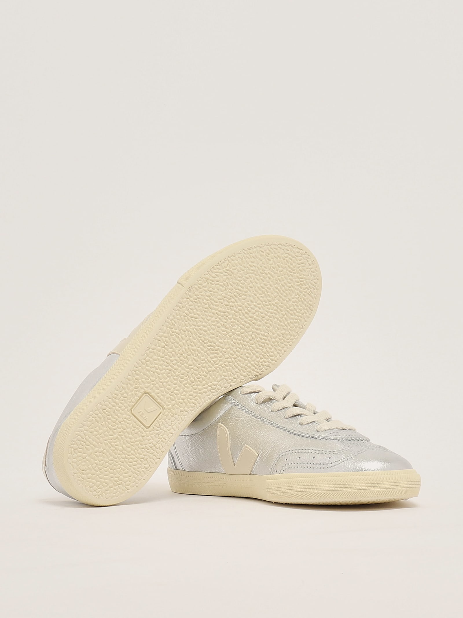 Veja Low-top Metallic Finish Rubber Sole Sneaker In Silver