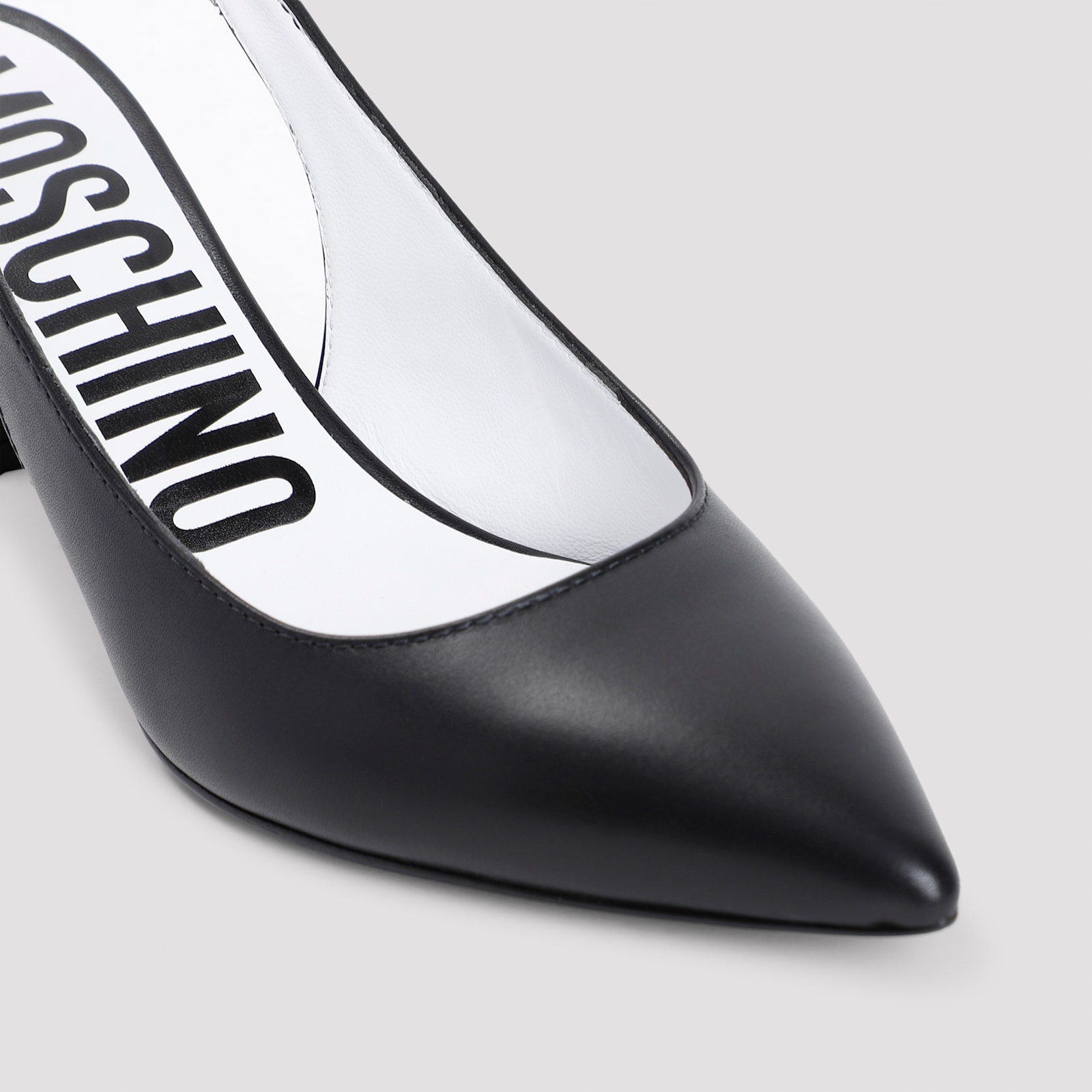 Shop Moschino Pumps In Nero