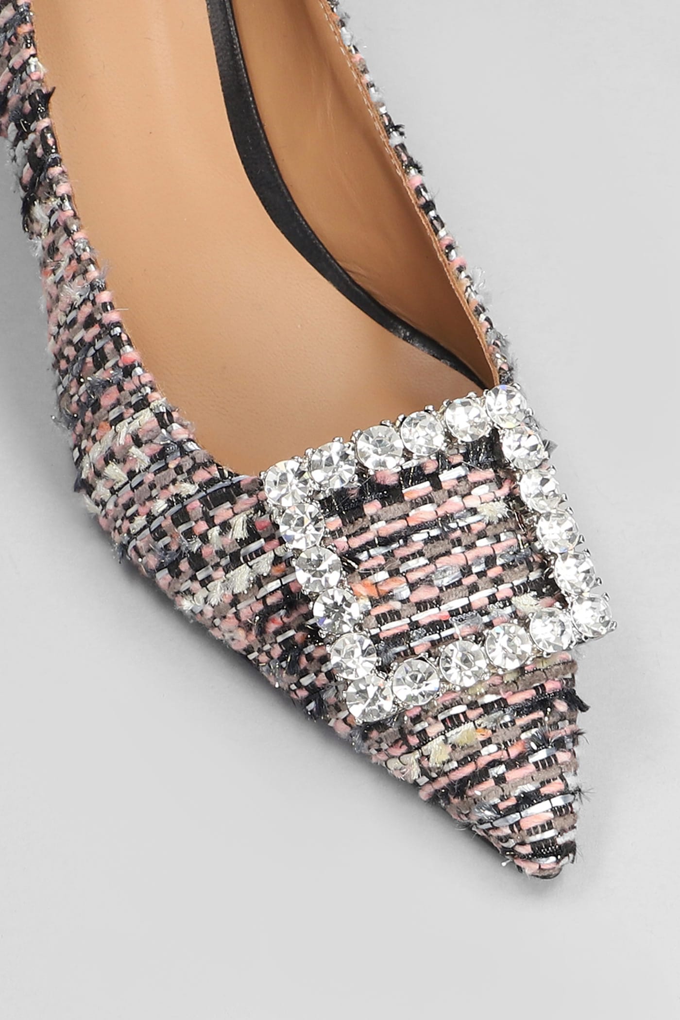 Shop Roberto Festa Evilly Pumps In Rose-pink Wool