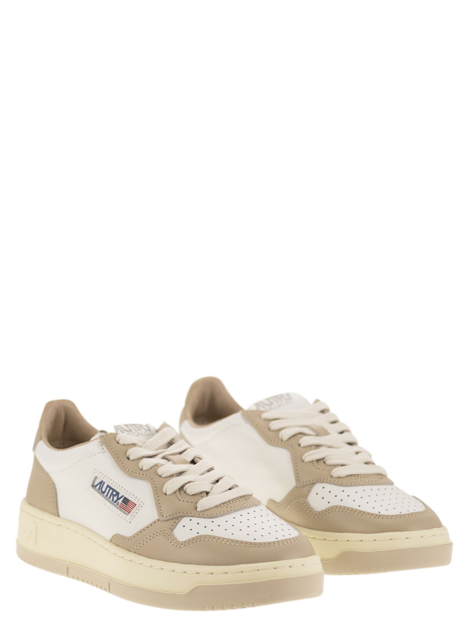 Shop Autry Medalist Low - Two-tone Leather Sneakers In White/beige