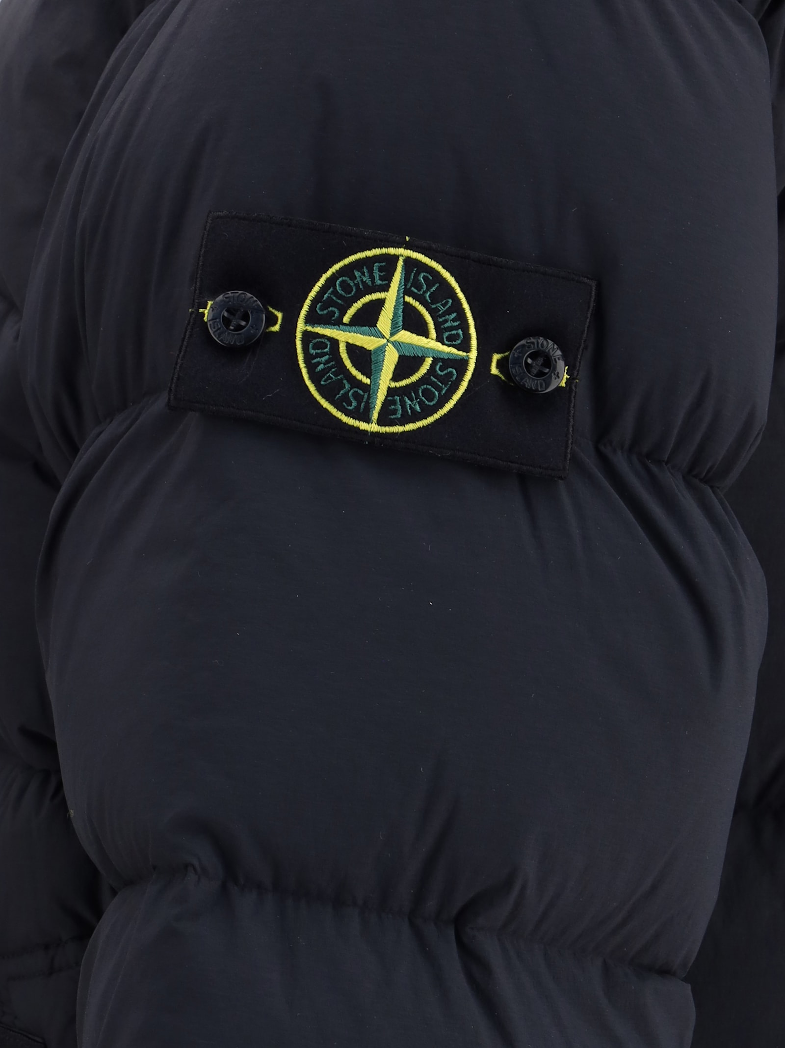 Stone Island Seamless Tunnel Hooded Down Jacket In Black