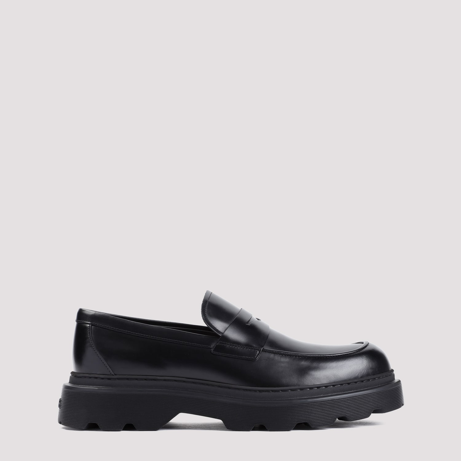 Shop Tod's Leather Loafers In Nero