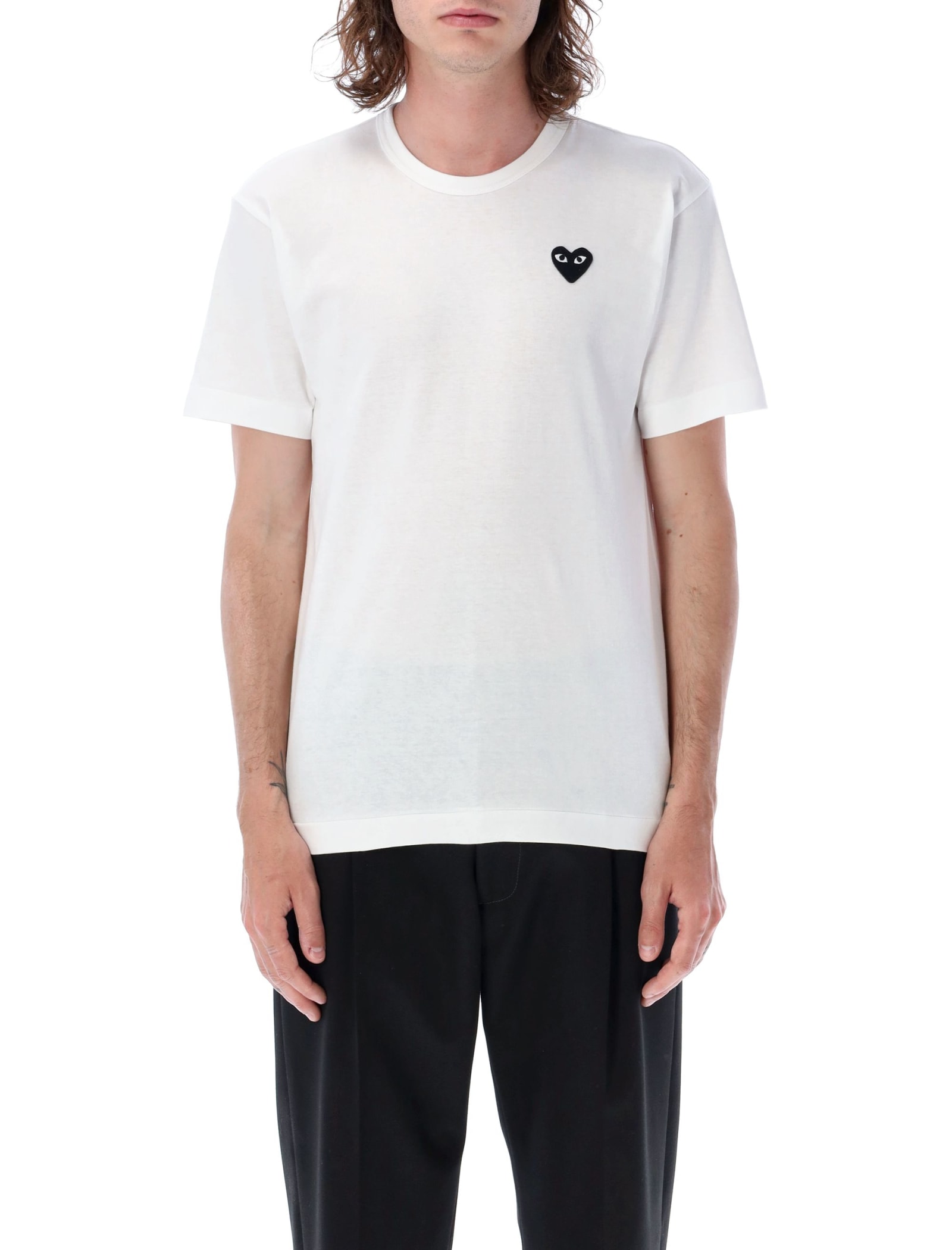 Comme Des Garçons Play Black Heart Patch T-shirt In White