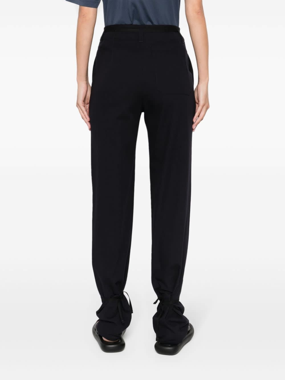 Lemaire Cotton Twill Drawstring Trousers With Dart Detailing In Black