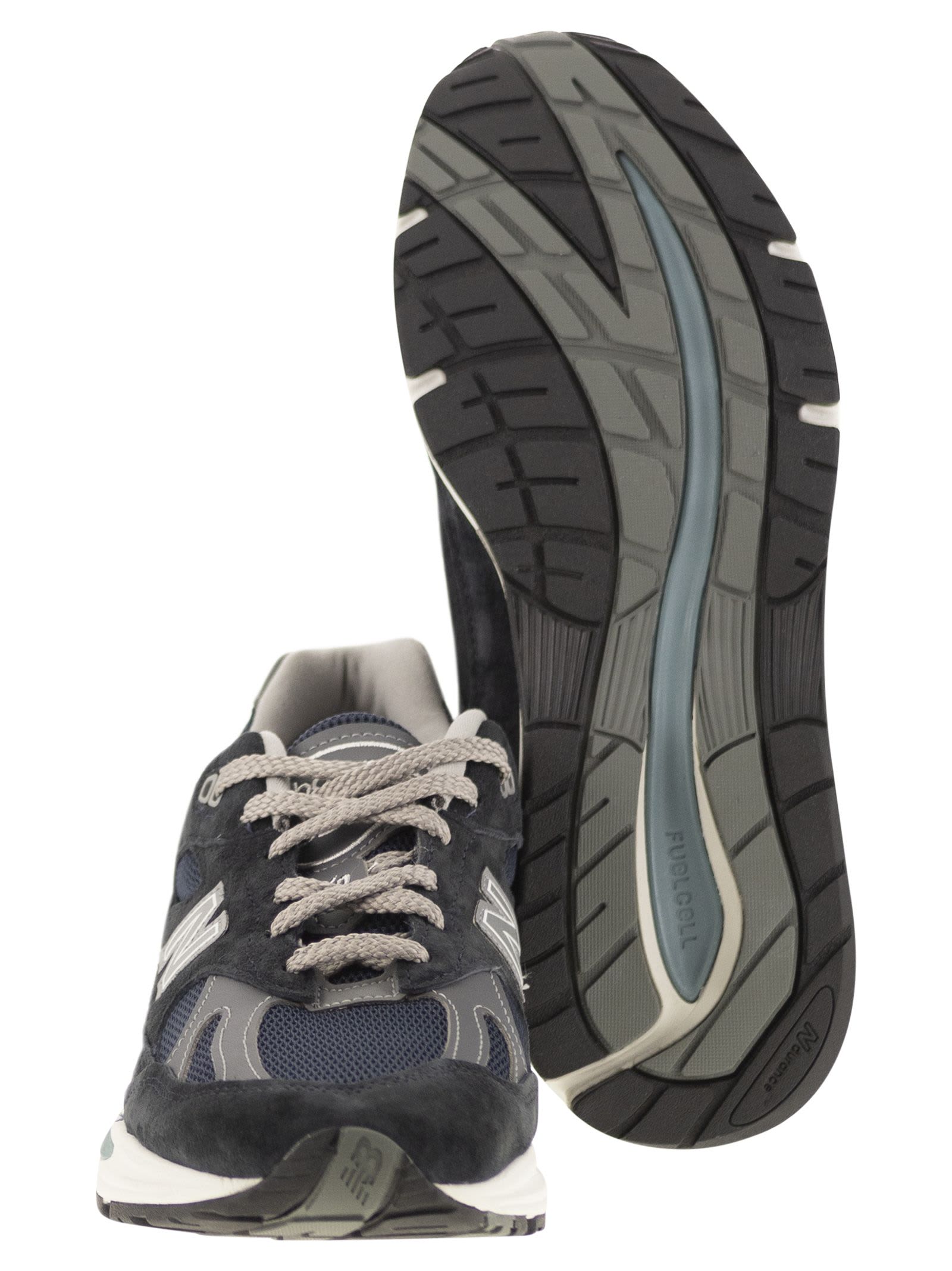 New Balance Made In Uk 991v2 Panelled Sneakers In Navy