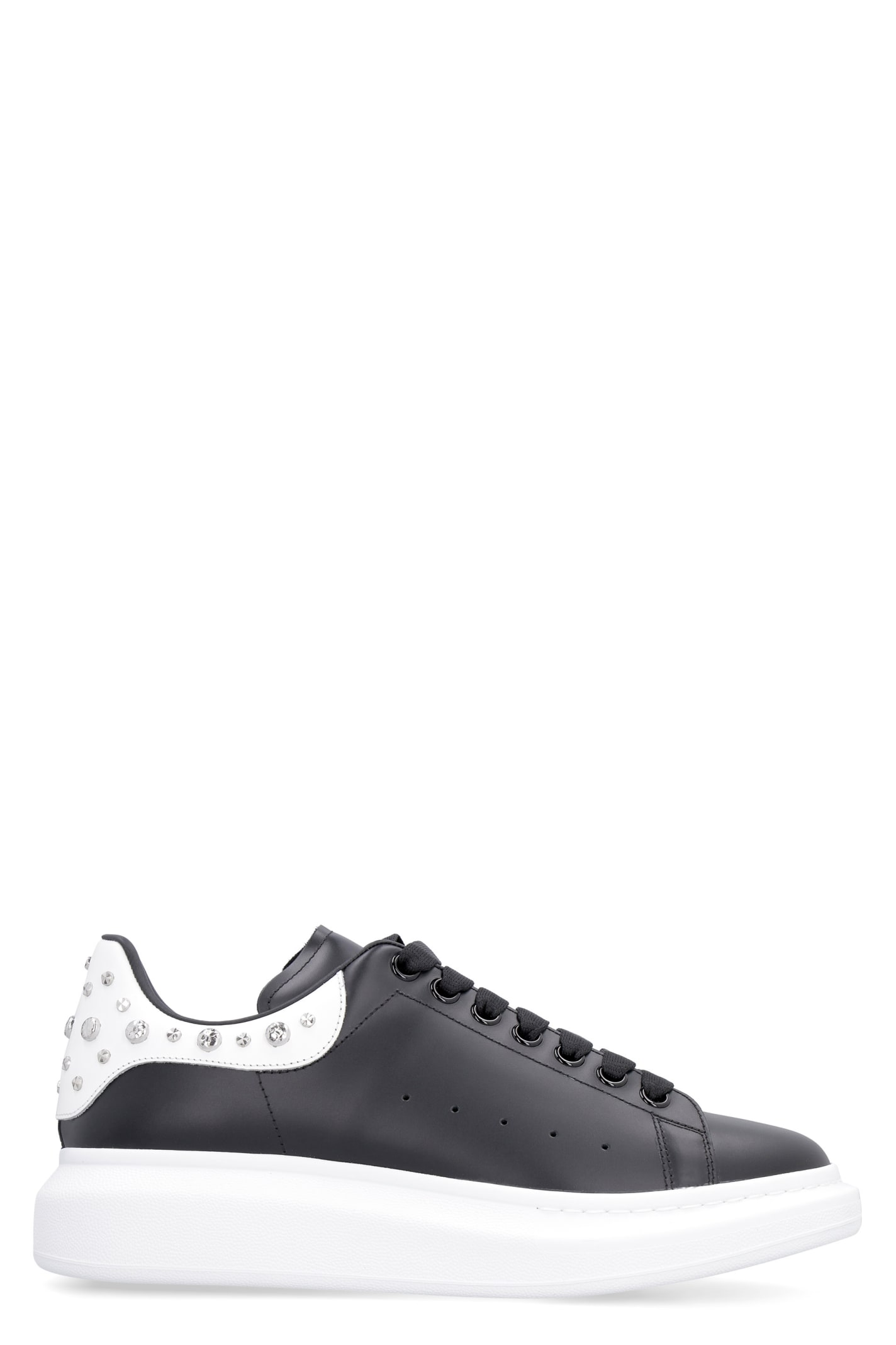 Alexander Mcqueen Larry Chunky Sneakers In Black
