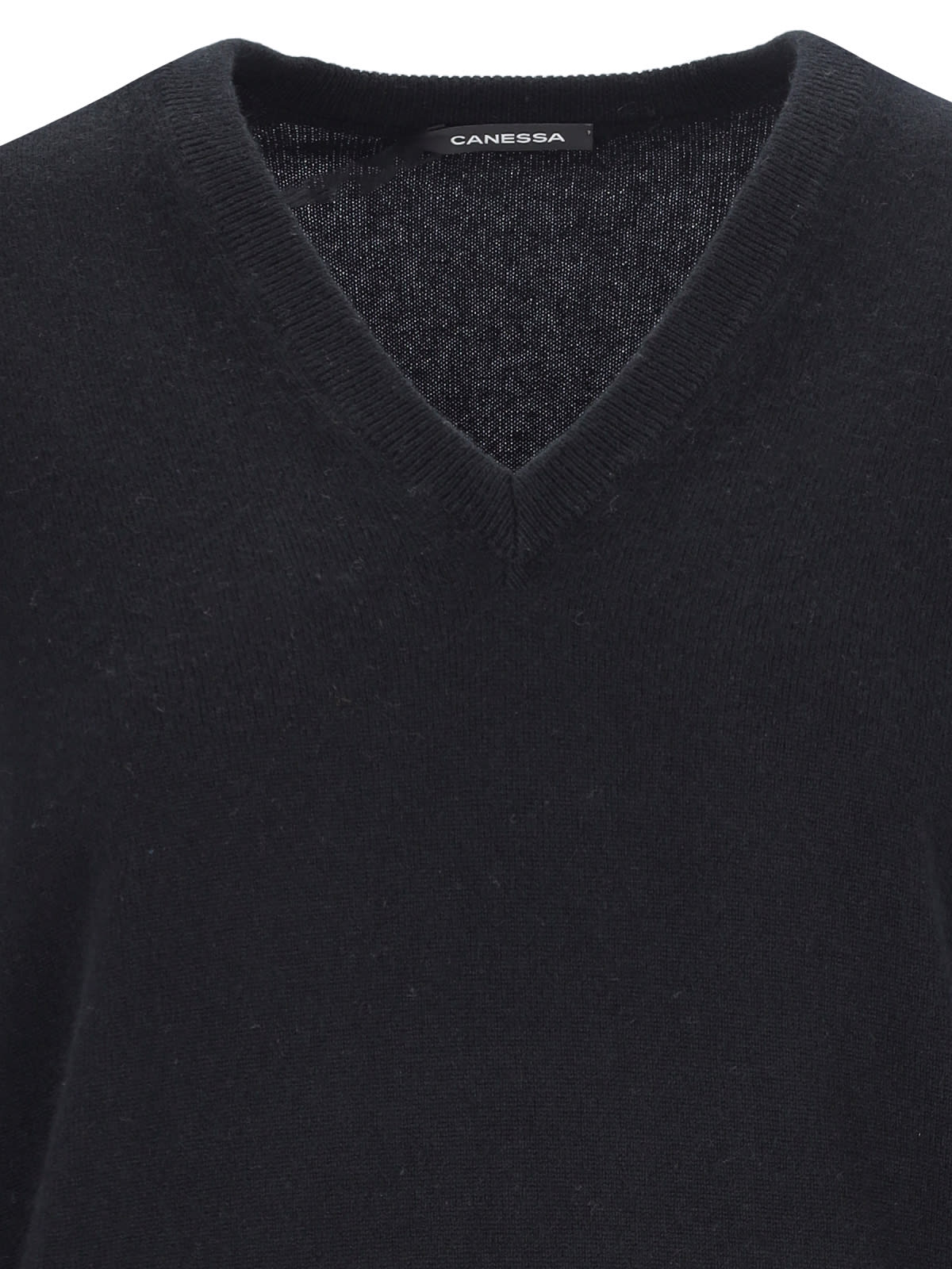Canessa V-neck Sweater In Black Cashmere Ribbed Trim In Black