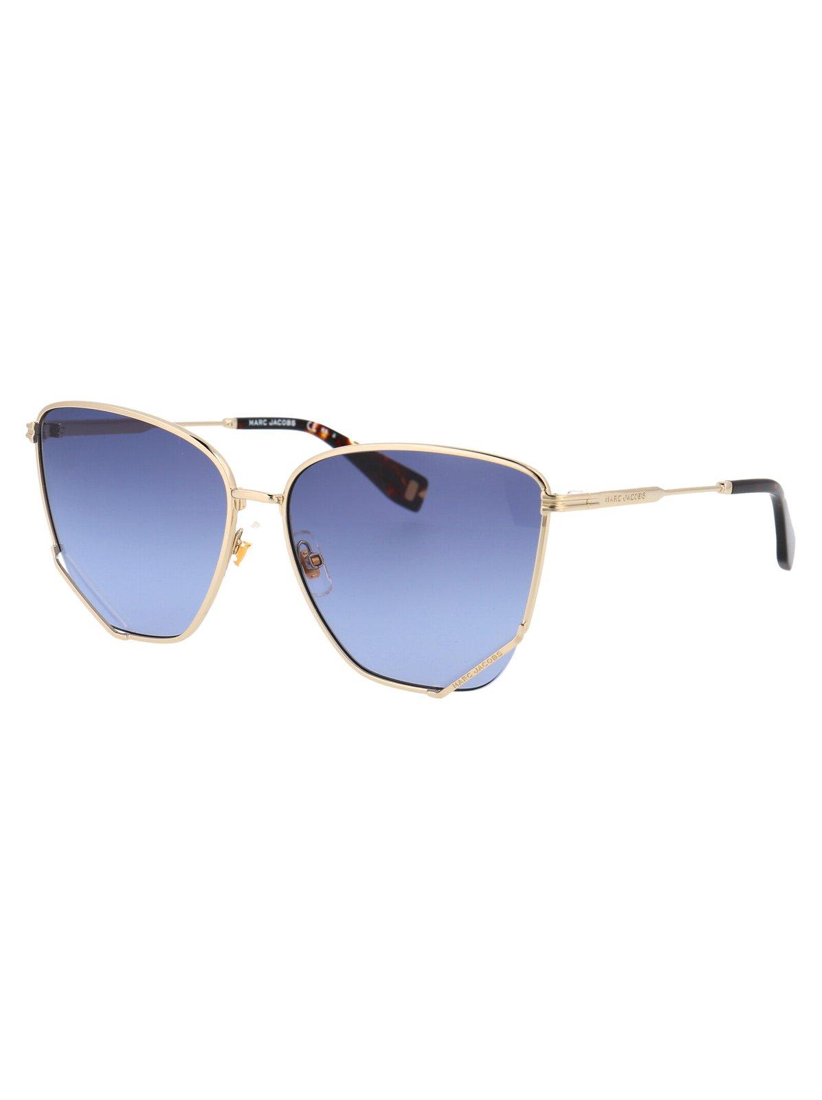 Shop Marc Jacobs Square Frame Sunglasses In 06j/gb Gold Havana