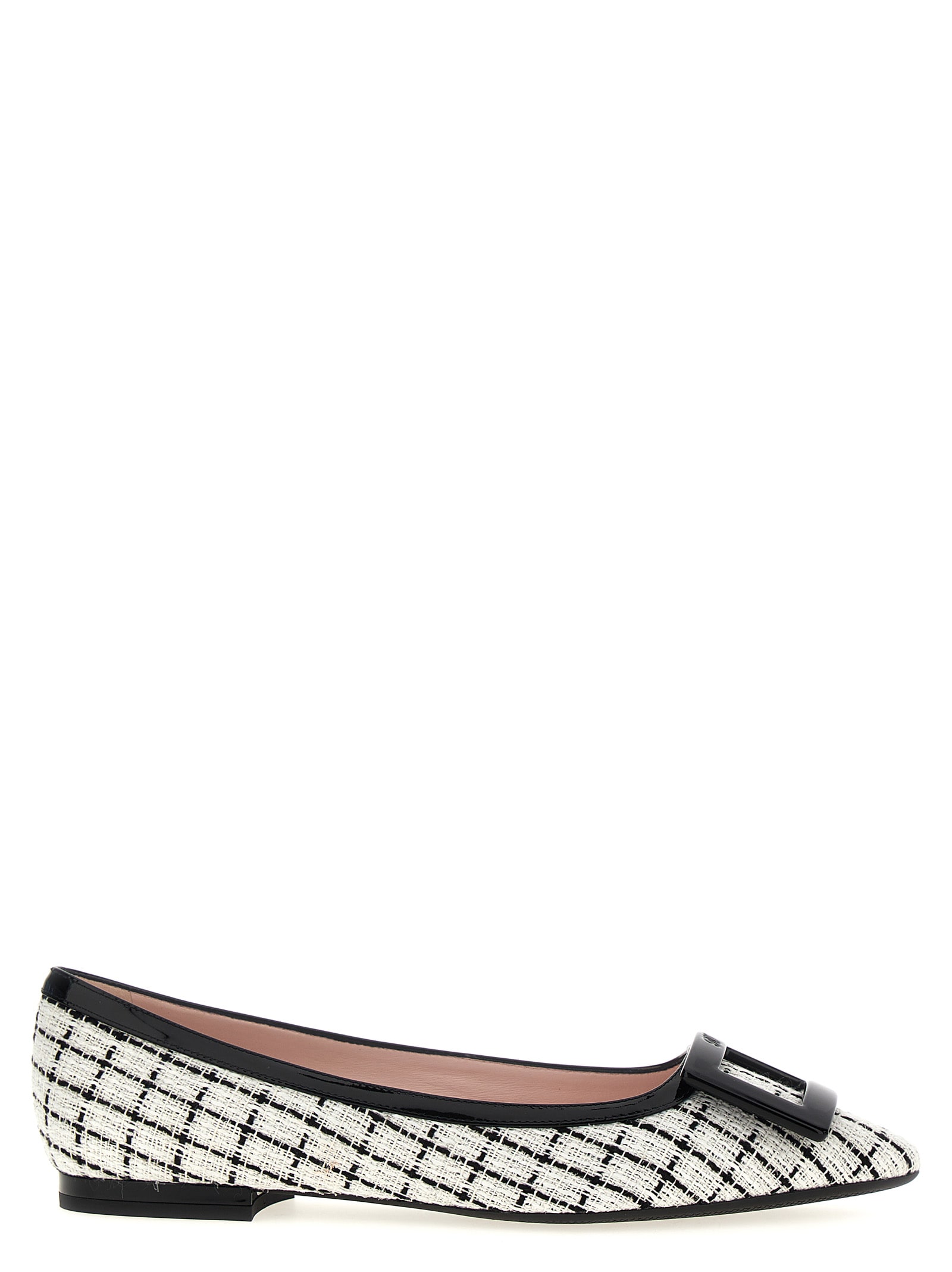 Shop Roger Vivier Gommettine Ballet Flats In White/black