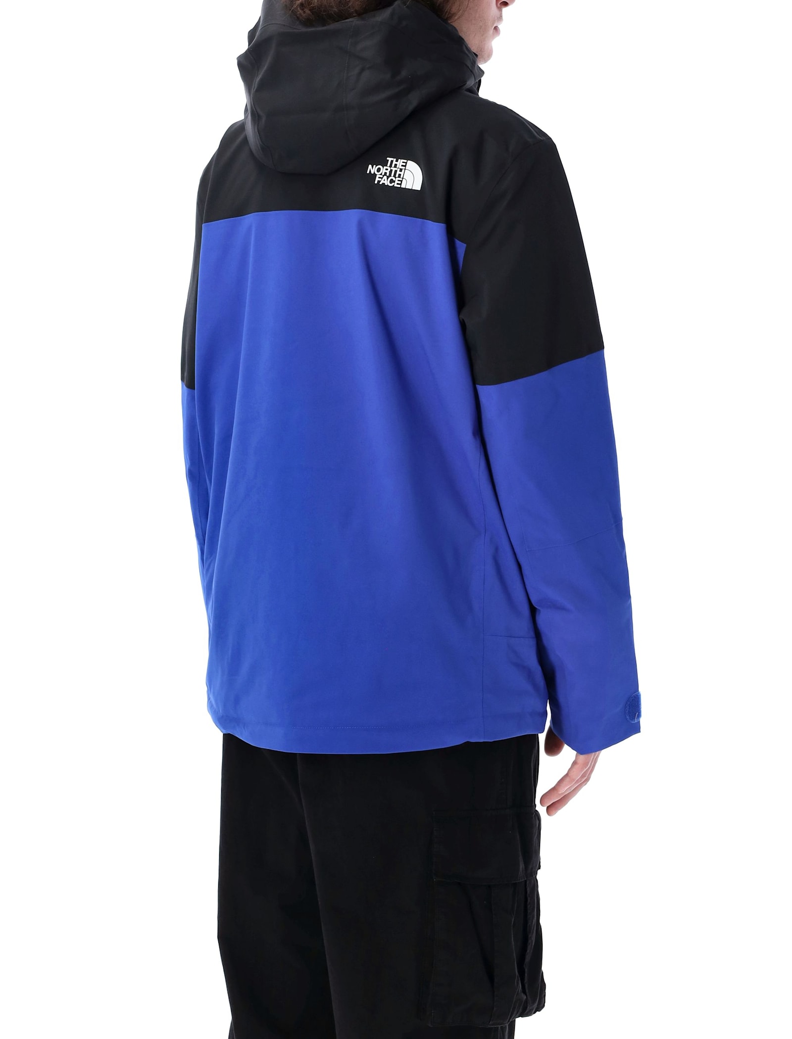 The North Face Chakal Jacket In Tnf Blue