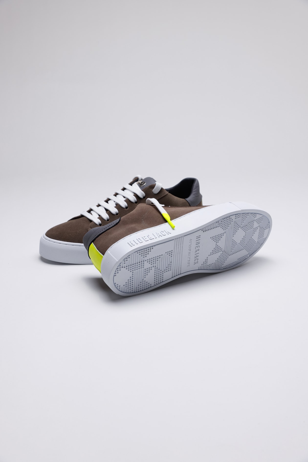 Shop Hide&amp;jack Low Top Sneaker - Essence Oil Beige White