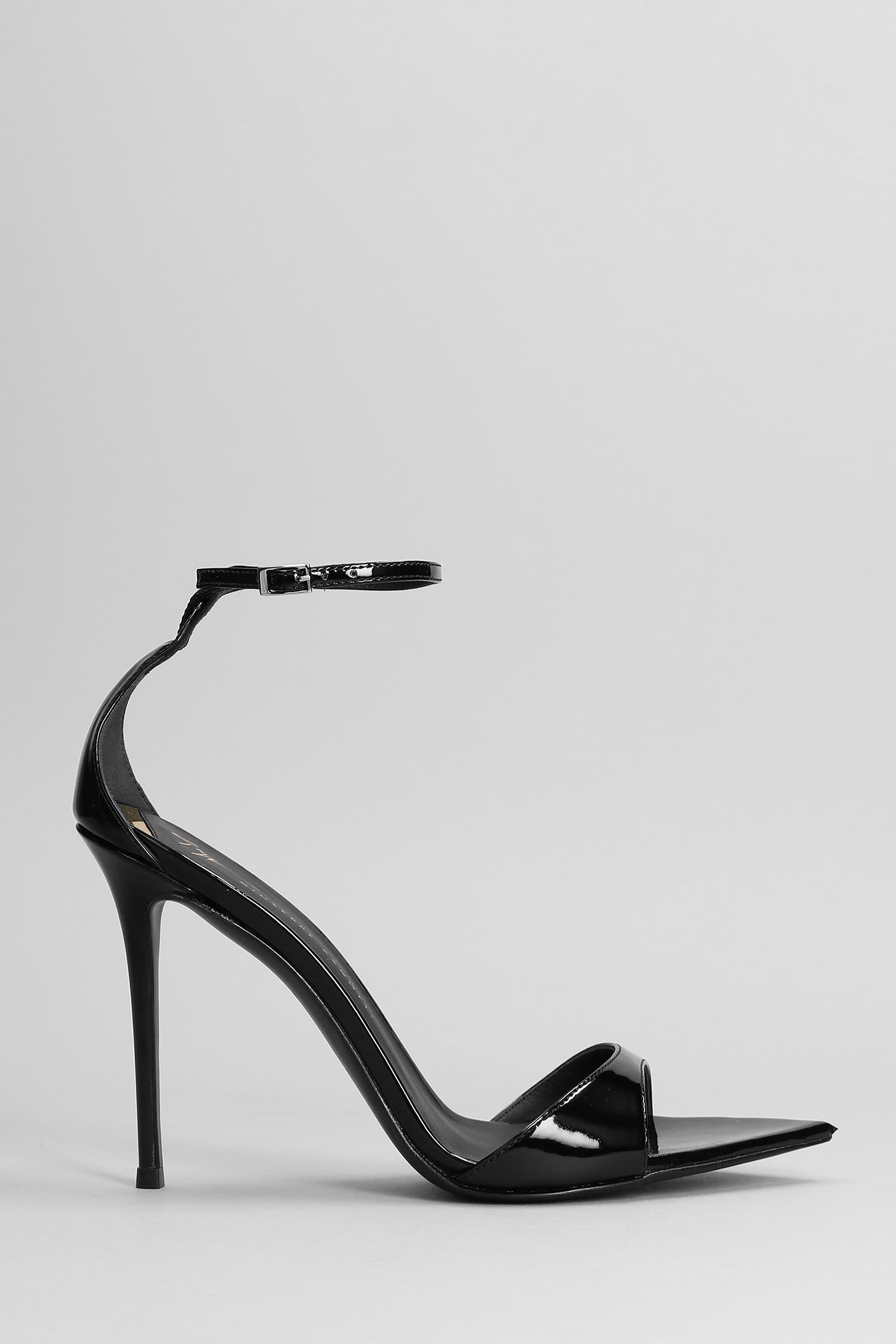 Giuseppe Zanotti Intriigo Strap In Black