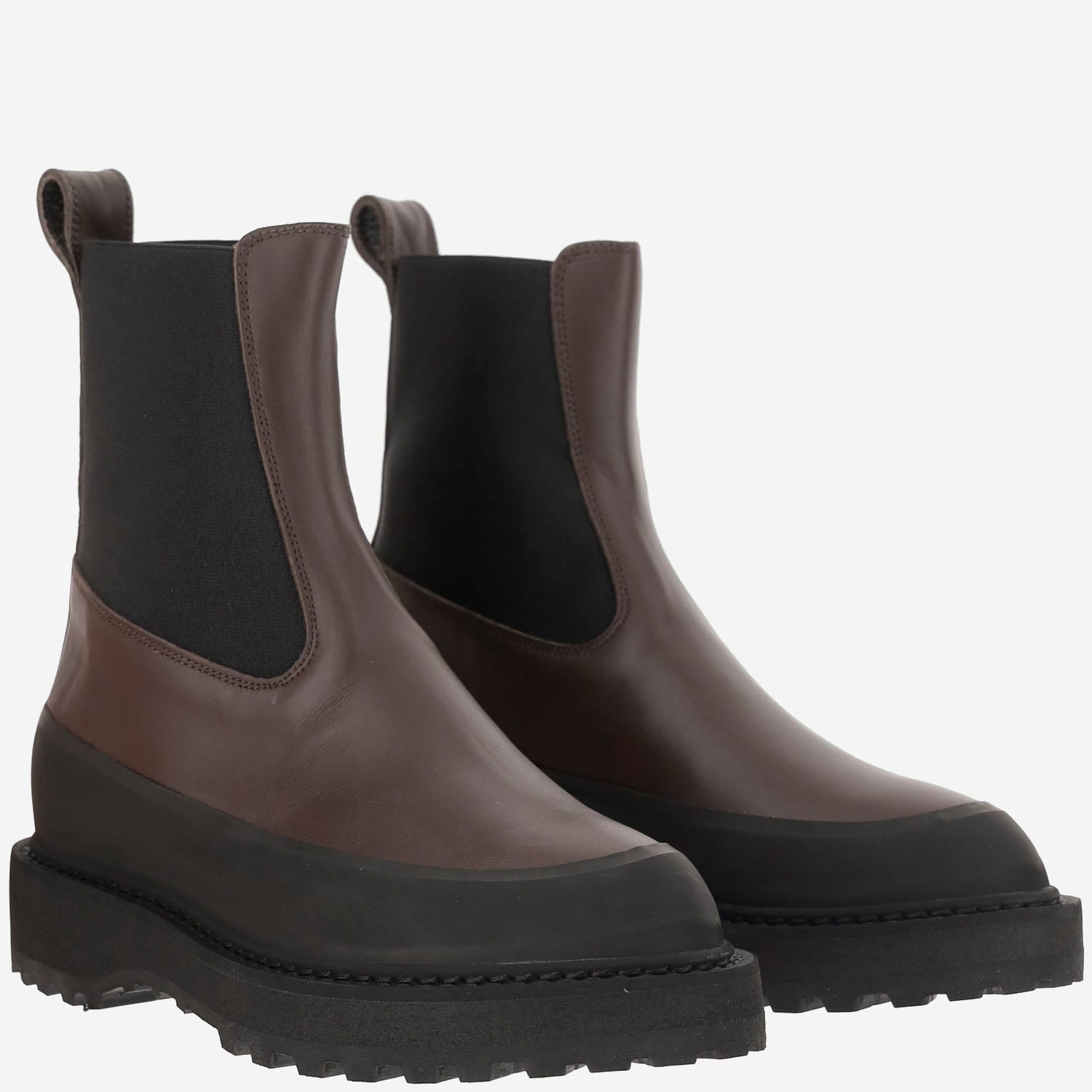Le Monde Beryl Round-toe Chunky-sole Chelsea Boots In Brown