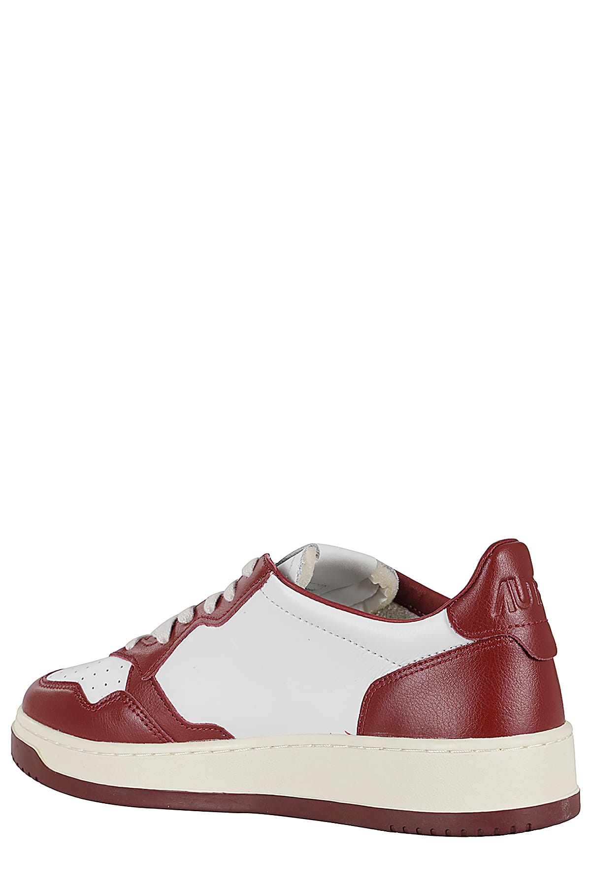 Shop Autry Medalist Low Man In Wht Syrah