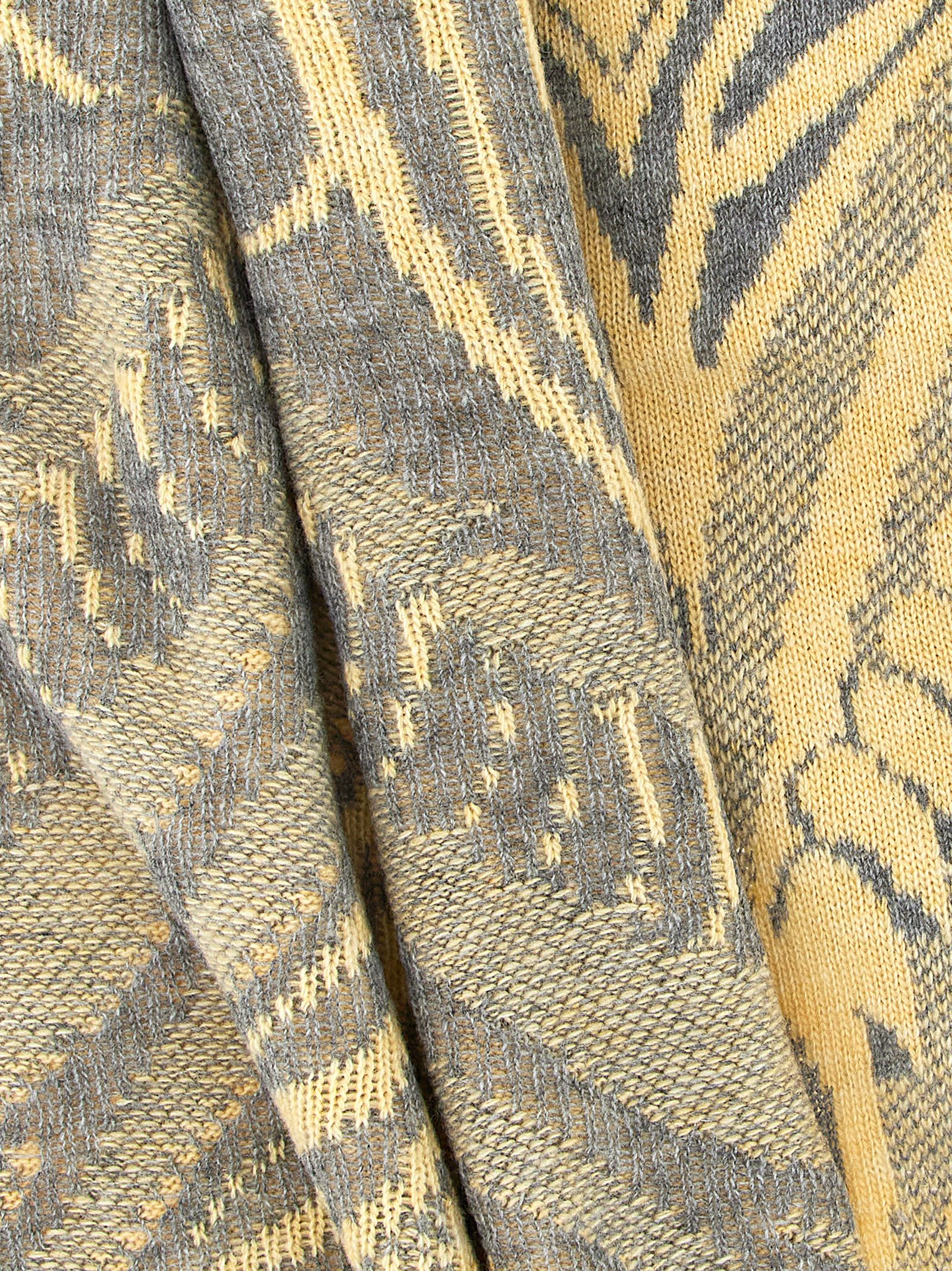 Etro Baroque Pattern Jacquard Scarf In Multicolor