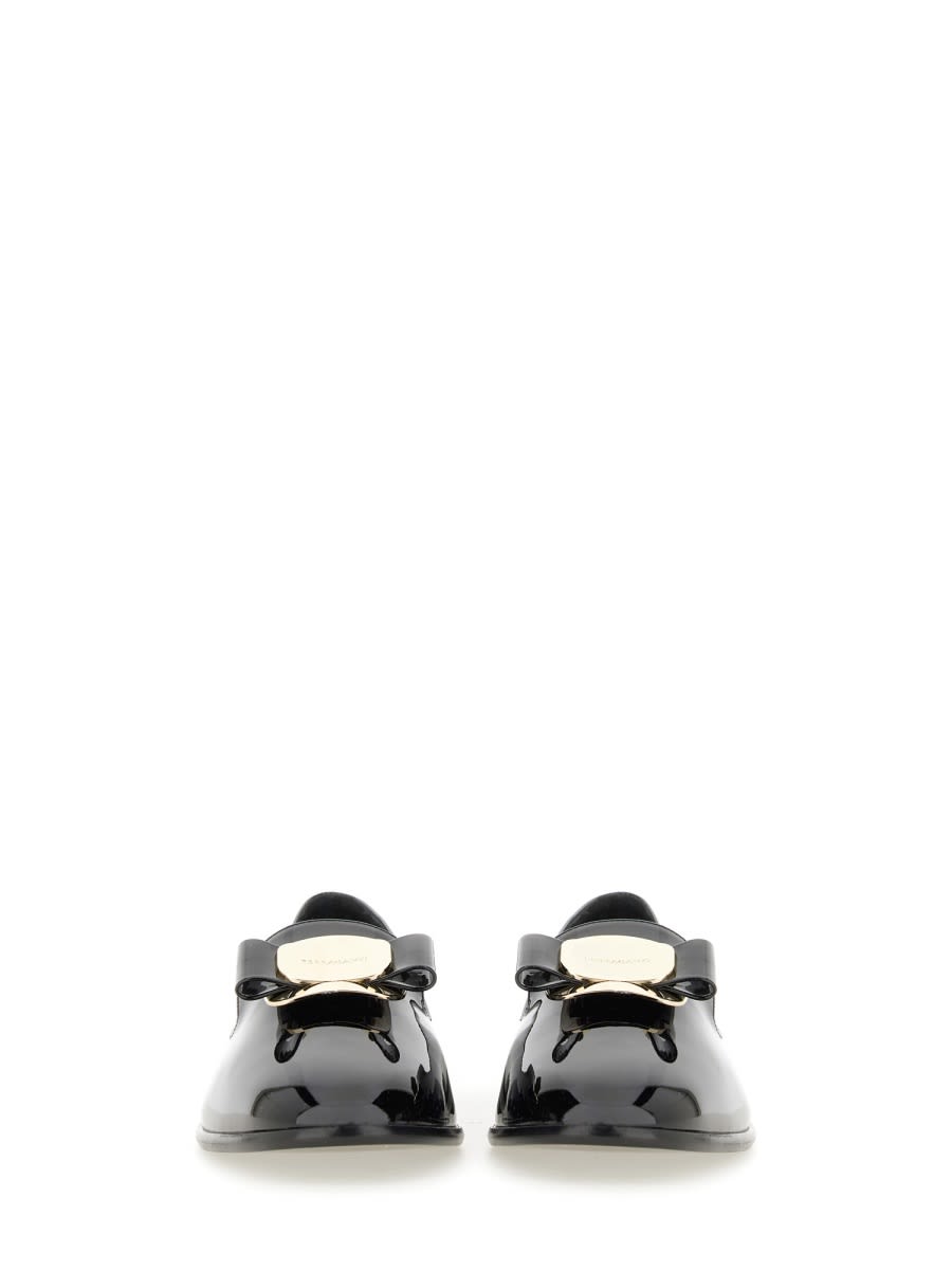 Shop Ferragamo Moccasin New Vara In Black