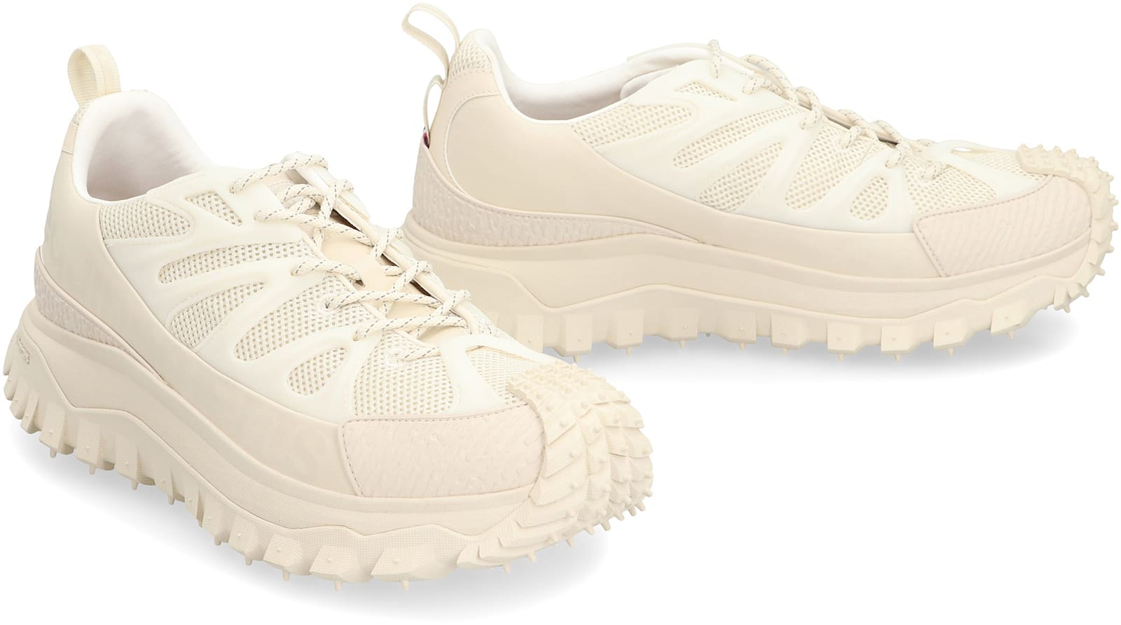 Moncler X Salehe Bembury Trailgrip Amoeba Sneakers In White