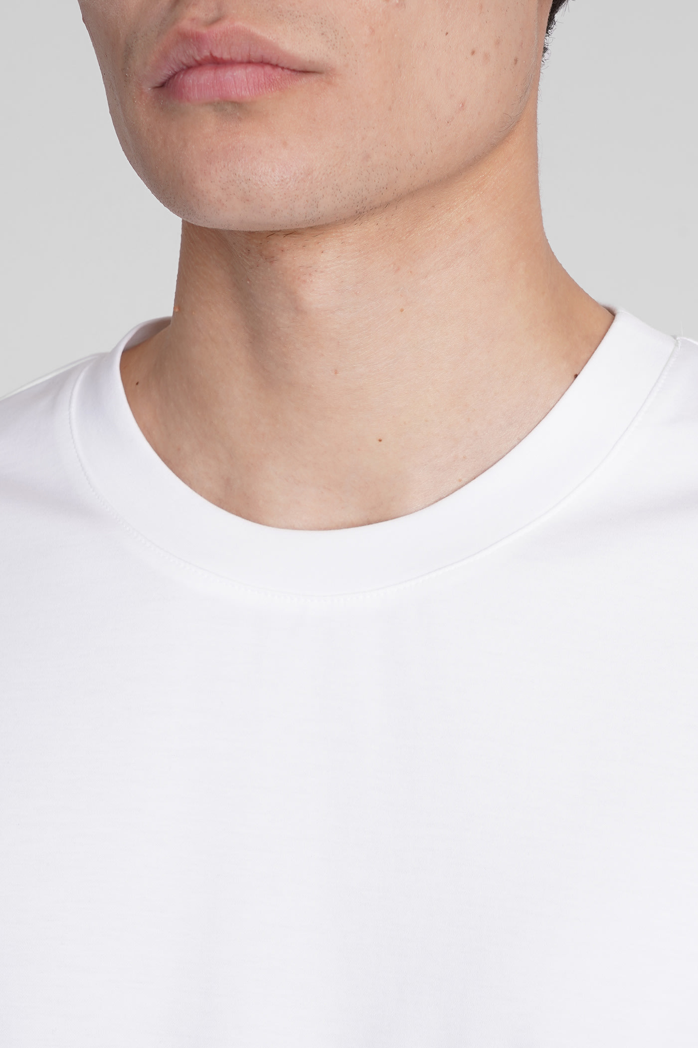 Shop Attachment T-shirt In White Cotton