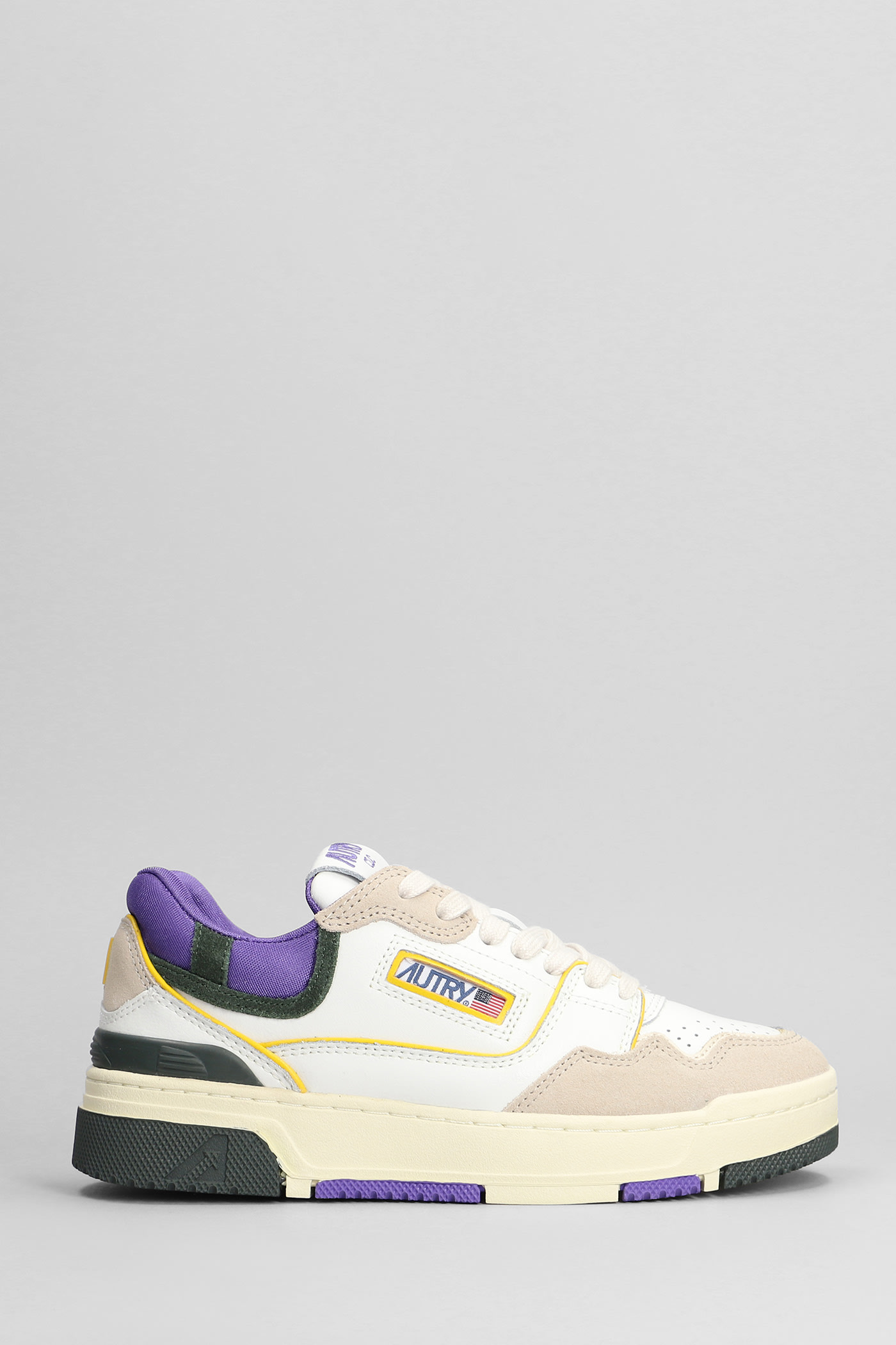 Shop Autry Clc Low Sneakers In White Suede And Leather