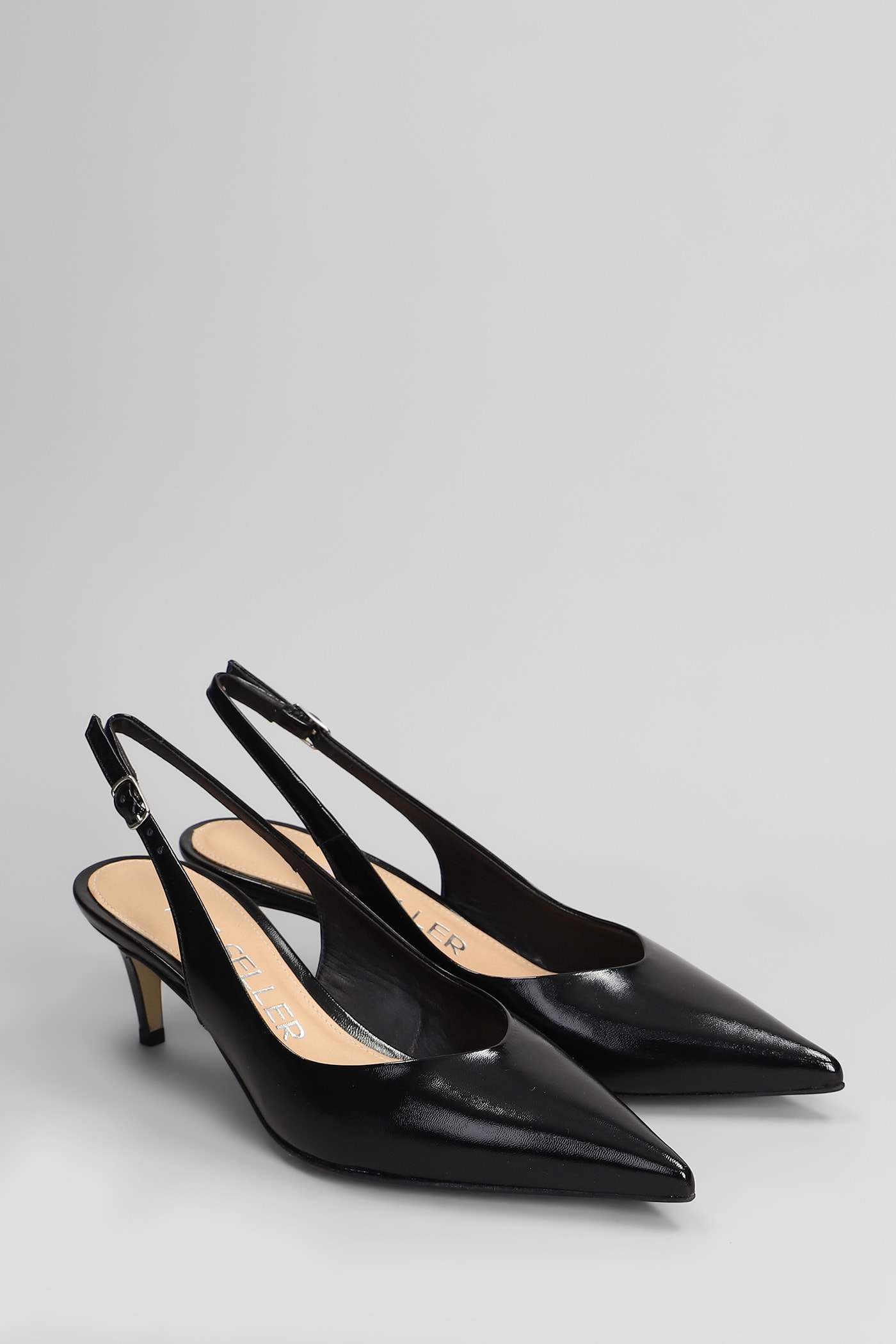 The Seller Pumps In Black Leather In Black