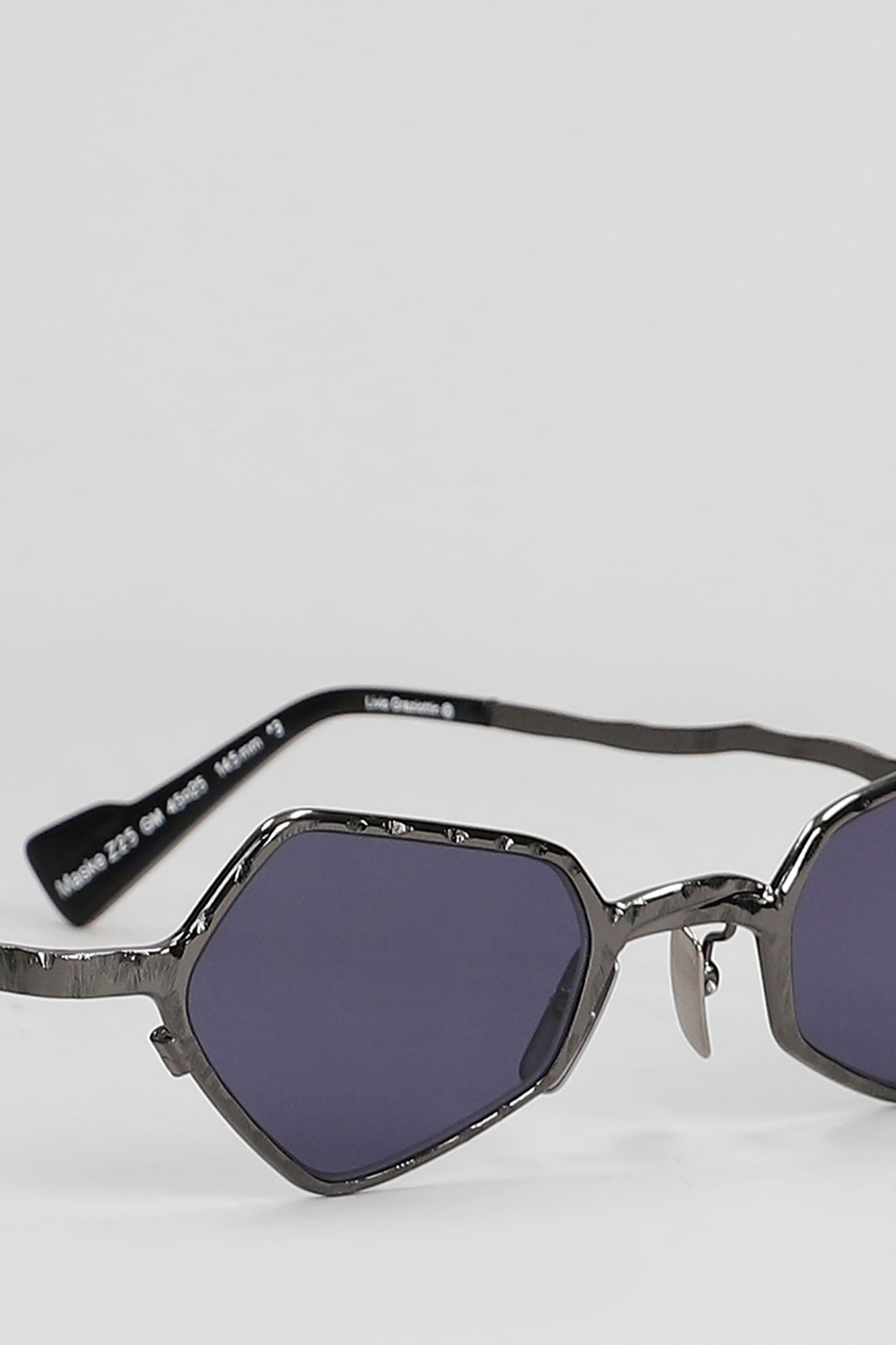 Kuboraum Z25 Sunglasses In Viola Metal Alloy In Blue