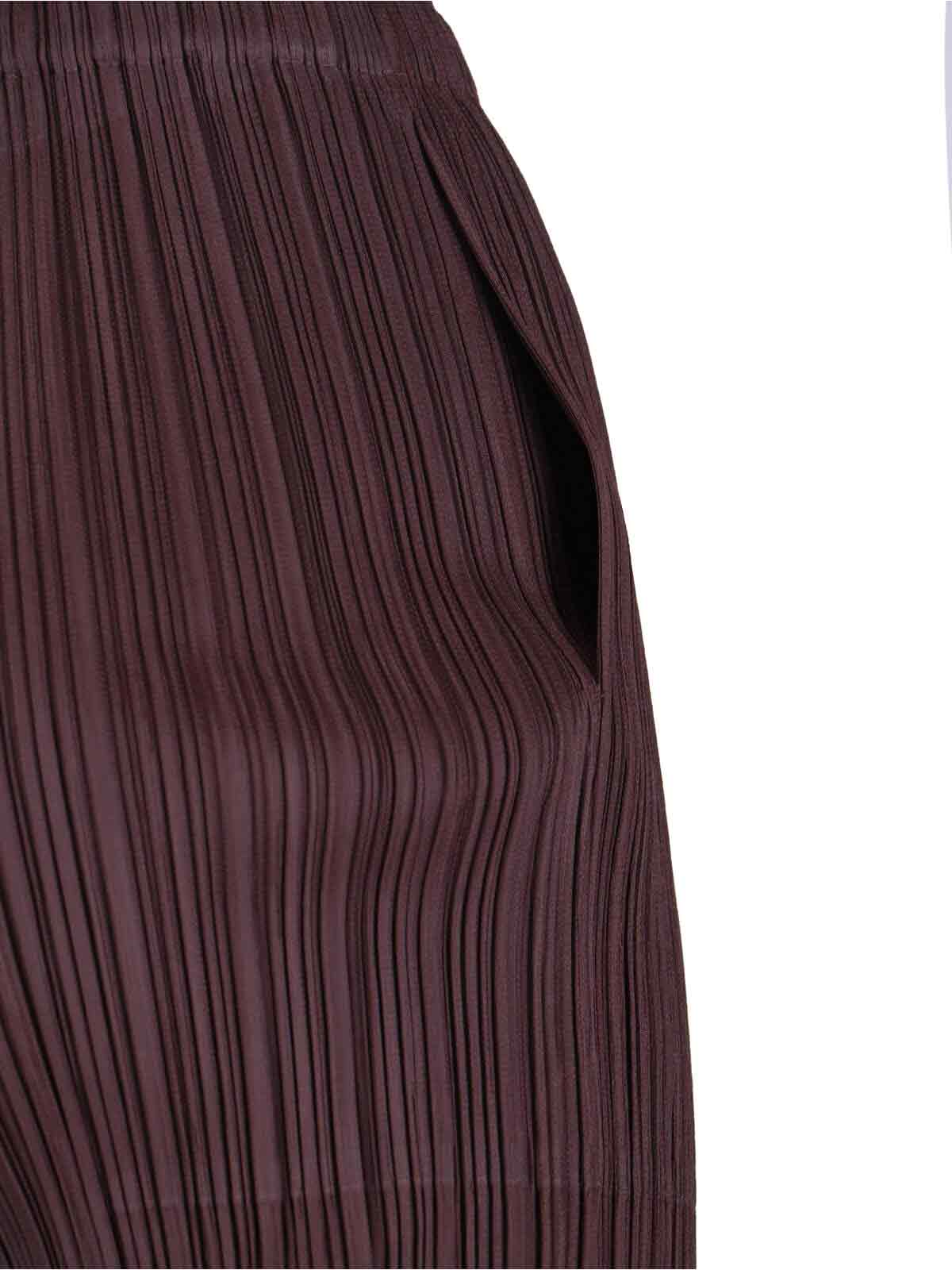 Issey Miyake Slim Fit Pleated Trousers In Brown