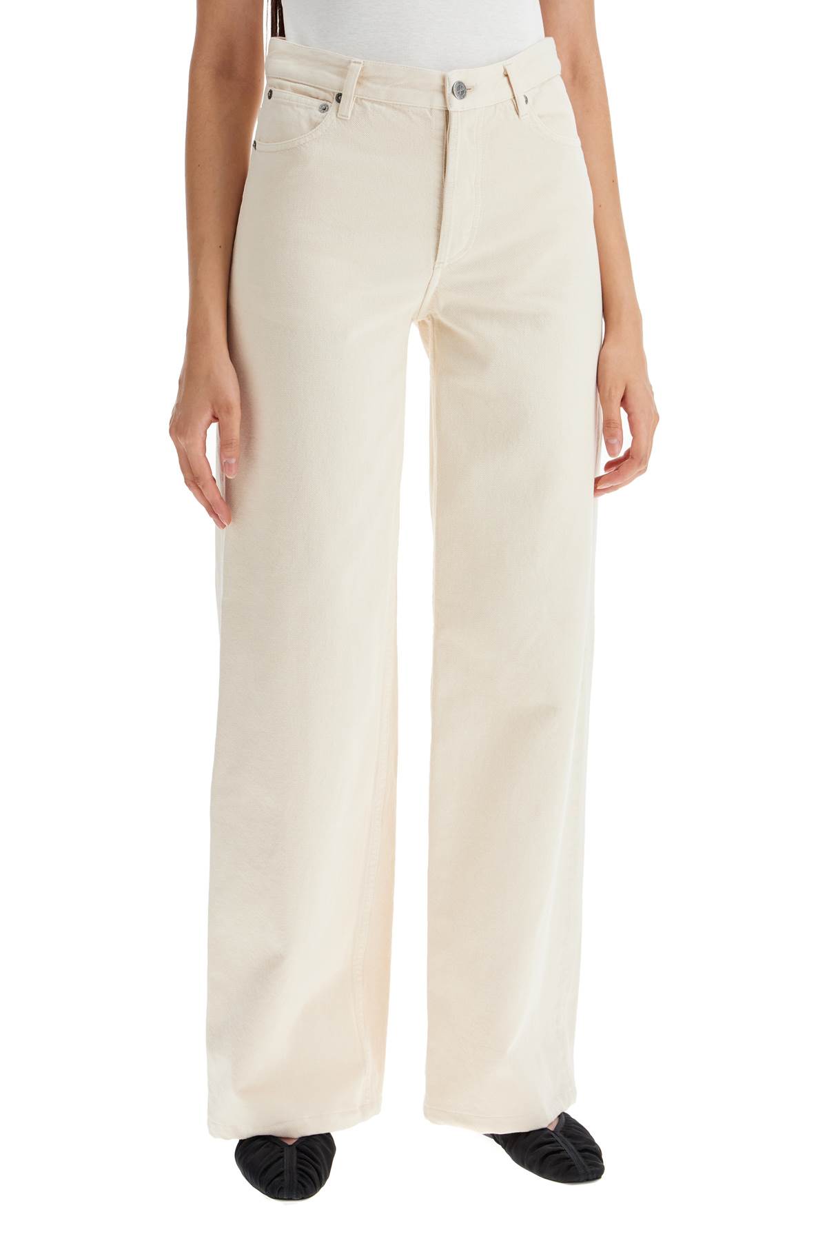 Shop Apc Straight-cut Elisabeth Jeans In Ecru (white)